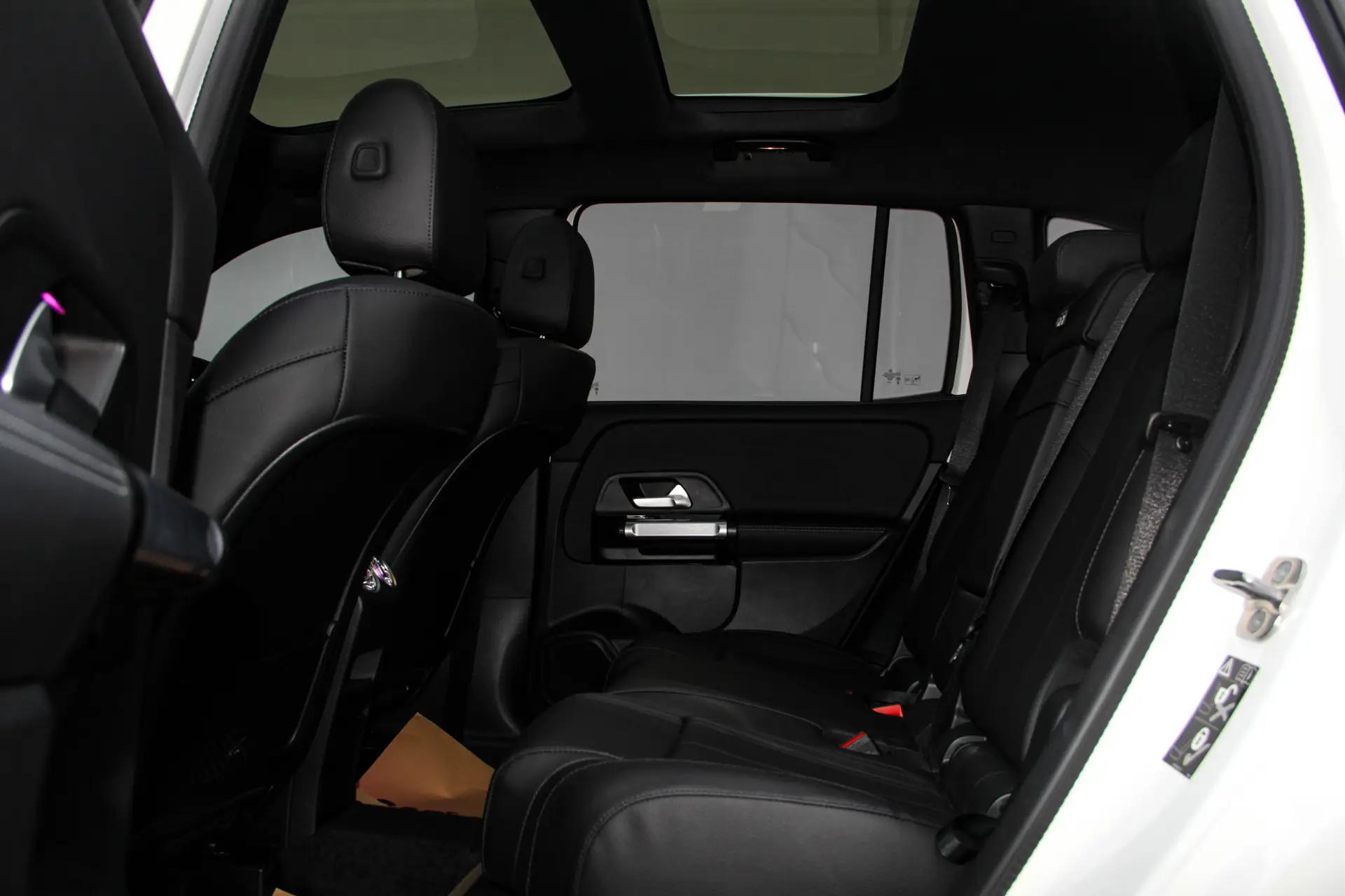 Mercedes-Benz GLB, 2024 34