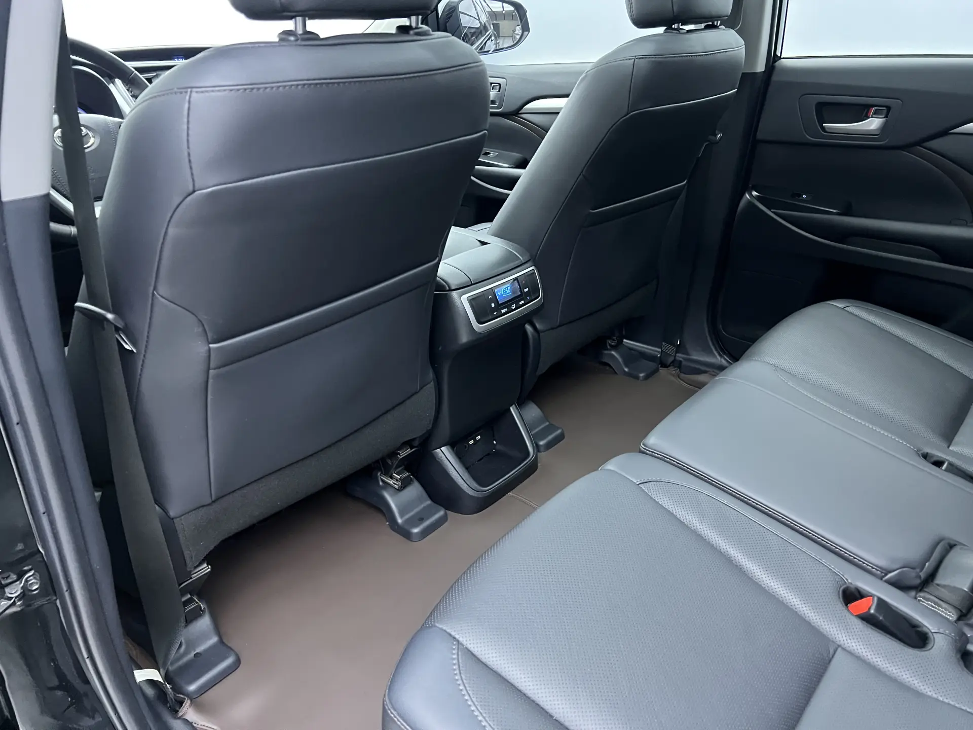 Toyota Highlander, 2021 14