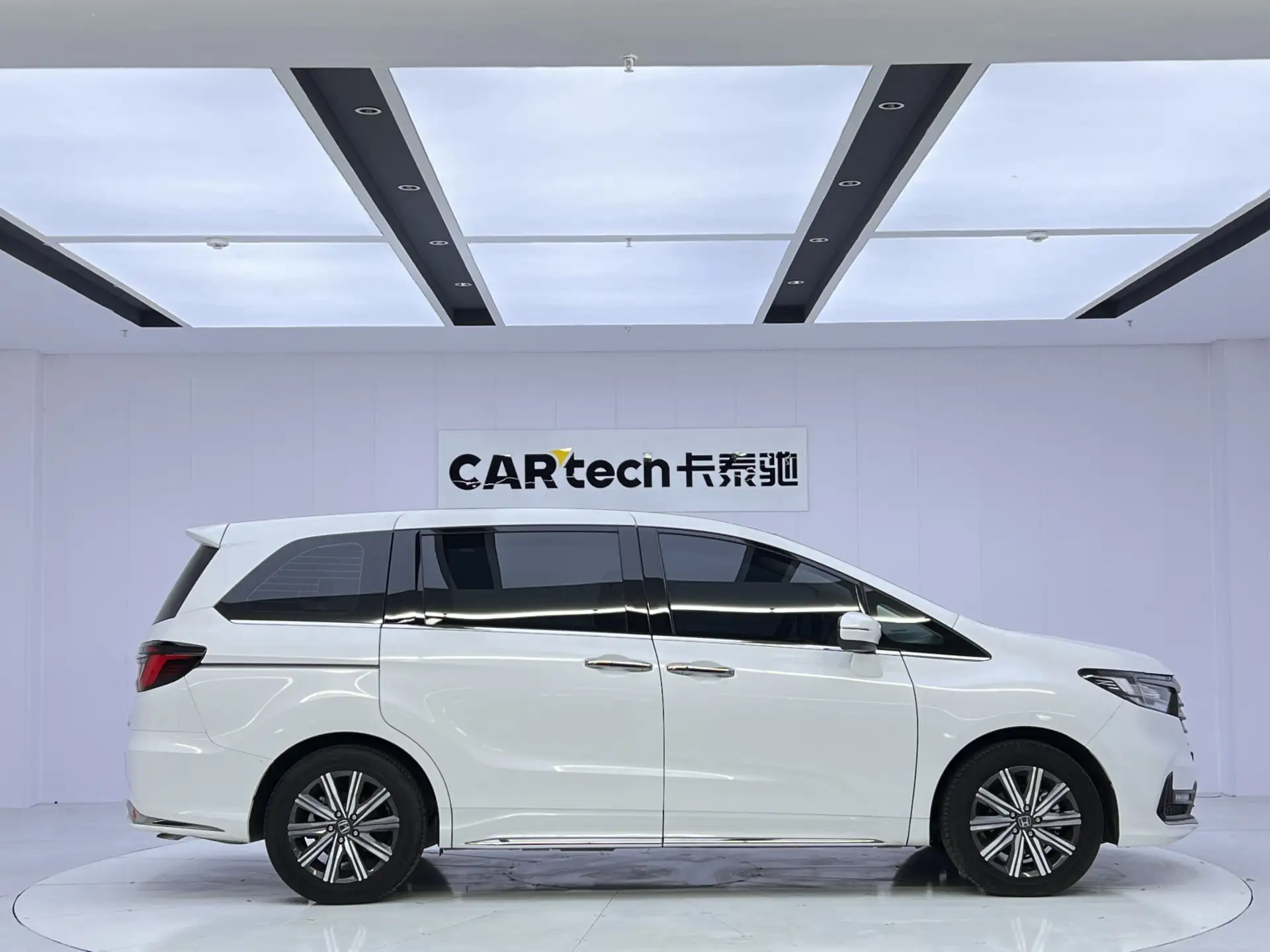 Honda Odyssey, 2024 4