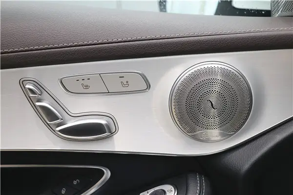 Mercedes-Benz GLC 260 L, 2021 11