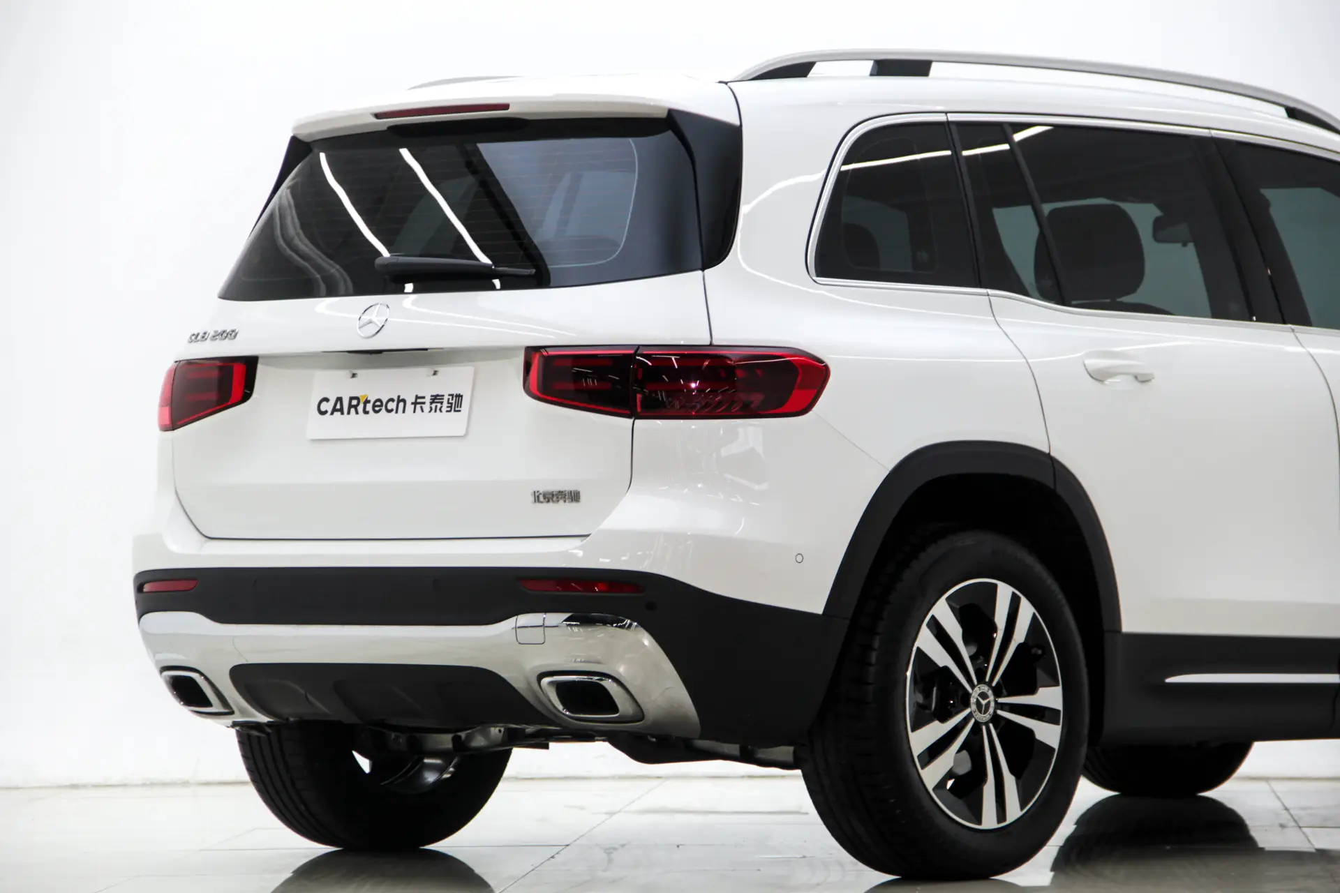 Mercedes-Benz GLB, 2024 8
