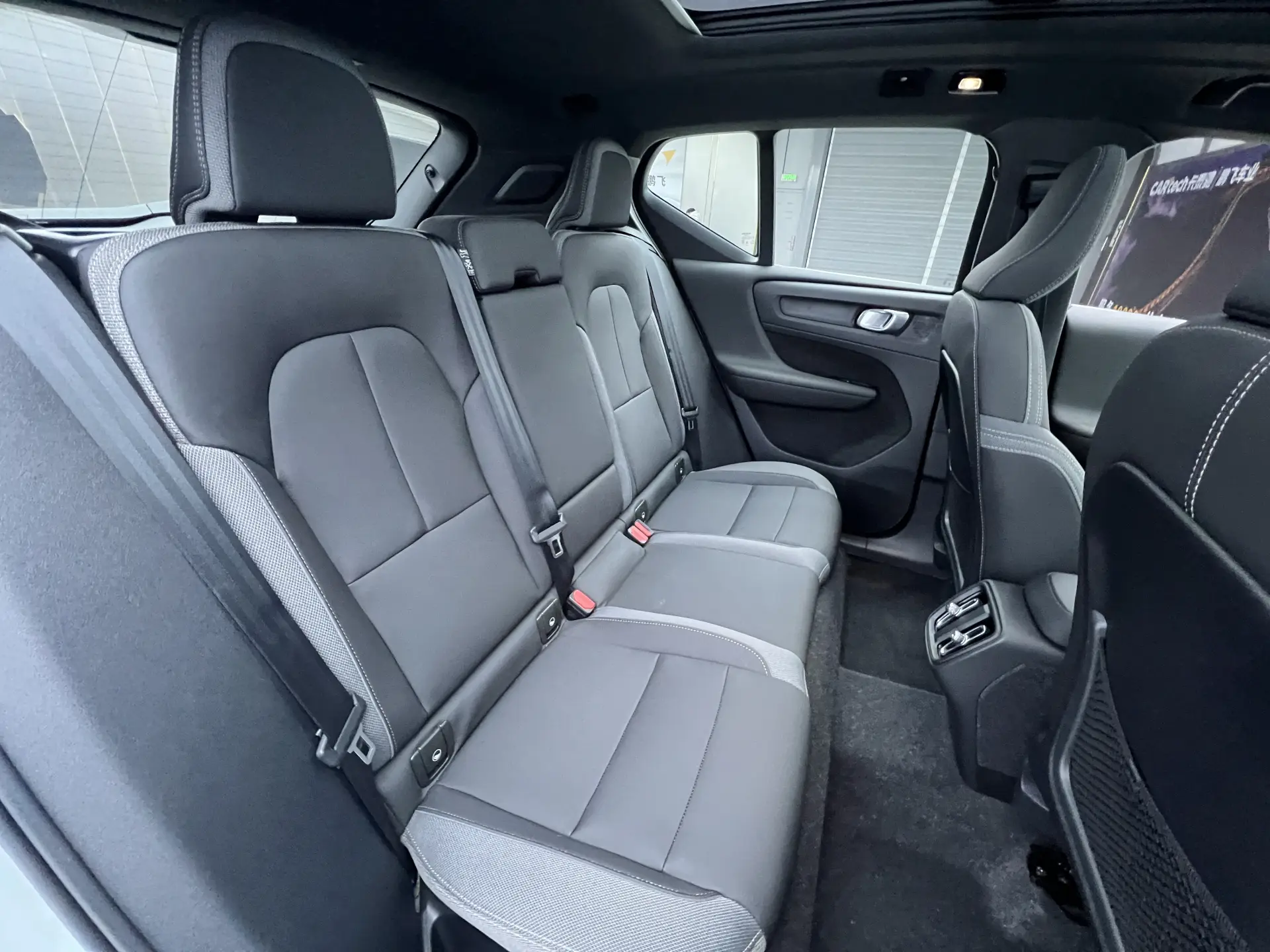 Volvo XC40, 2026 19