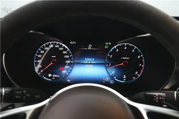 Mercedes-Benz GLC 260 L, 2021 3