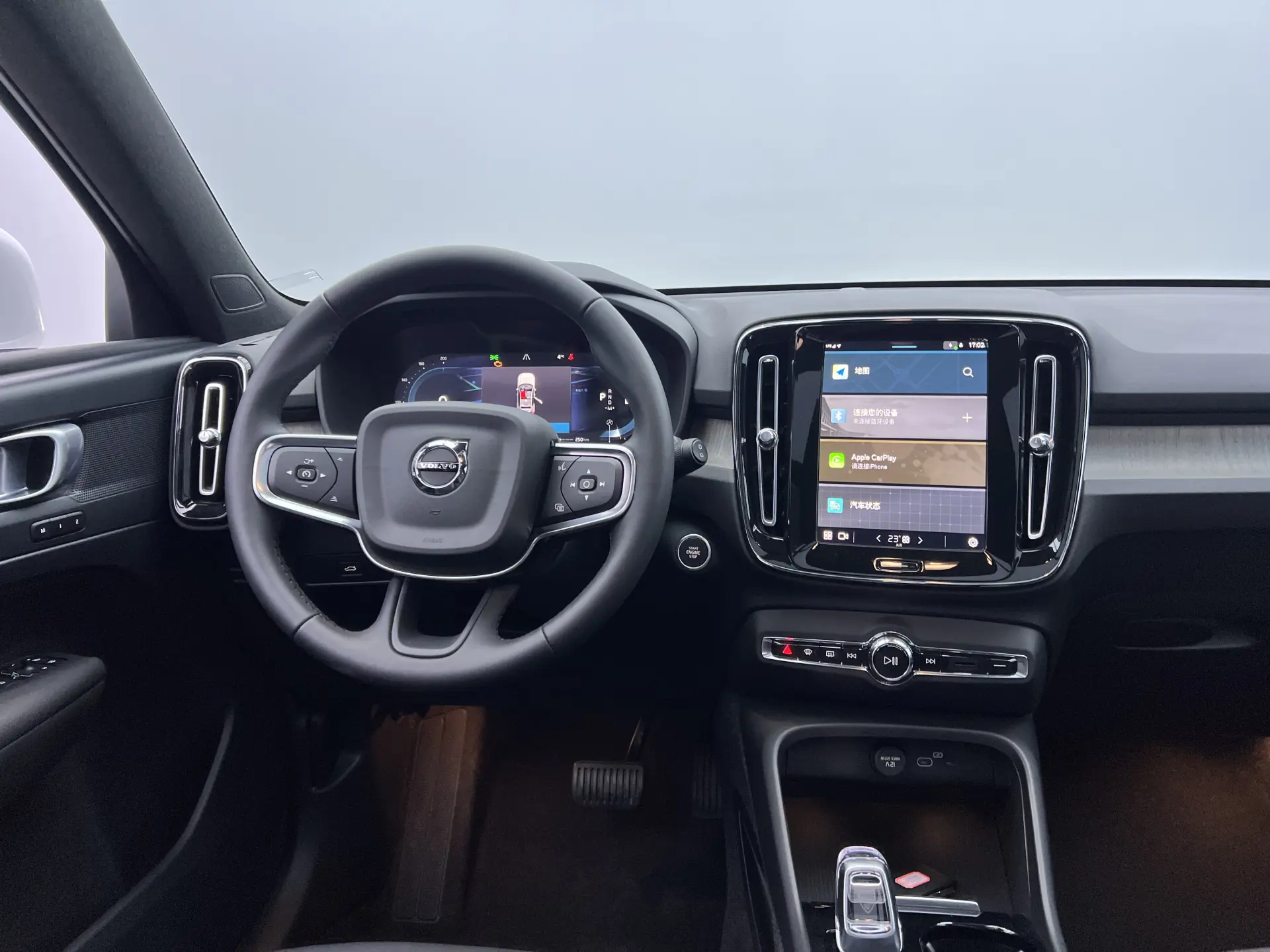 Volvo XC40, 2026 26