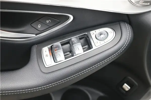 Mercedes-Benz GLC 260 L, 2021 12
