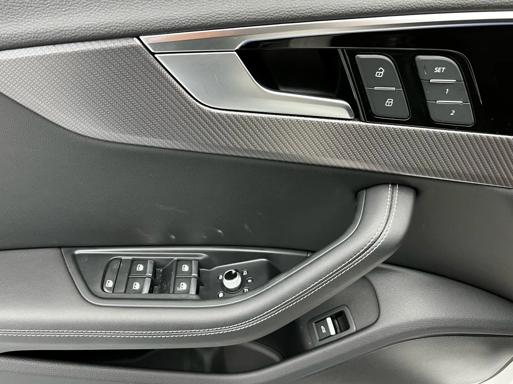 Audi A4L 40 TFSI, 2024 16