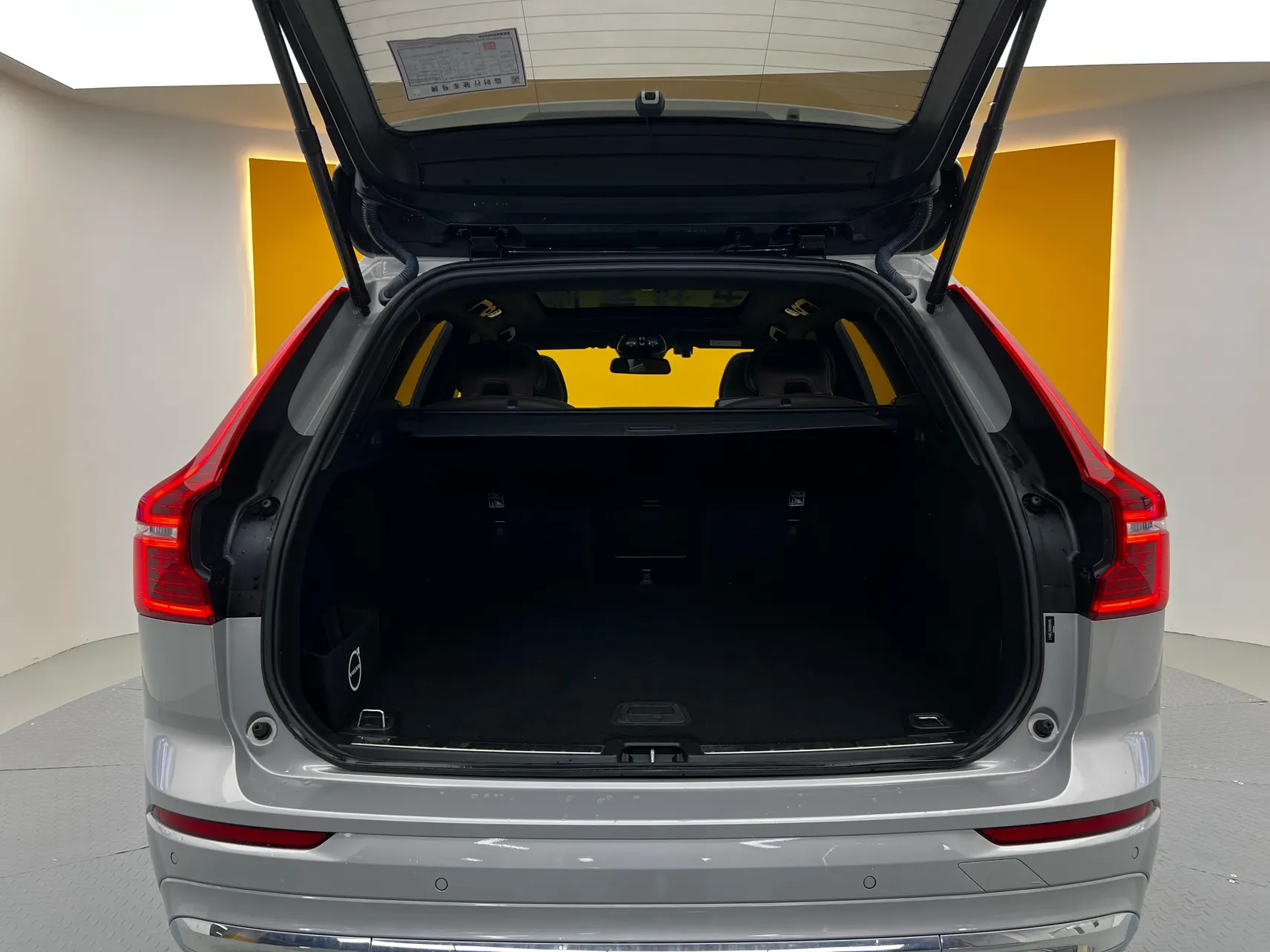 Volvo XC60, 2022 4