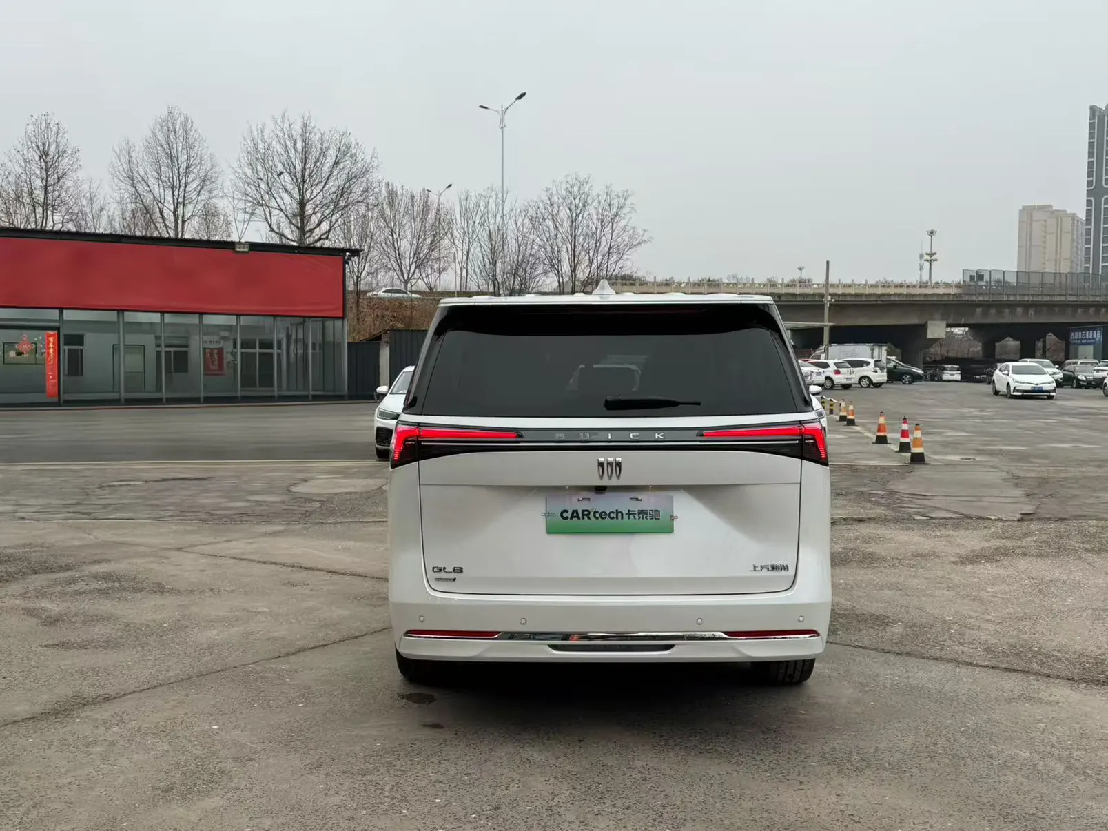 Buick GL8, 2025 6