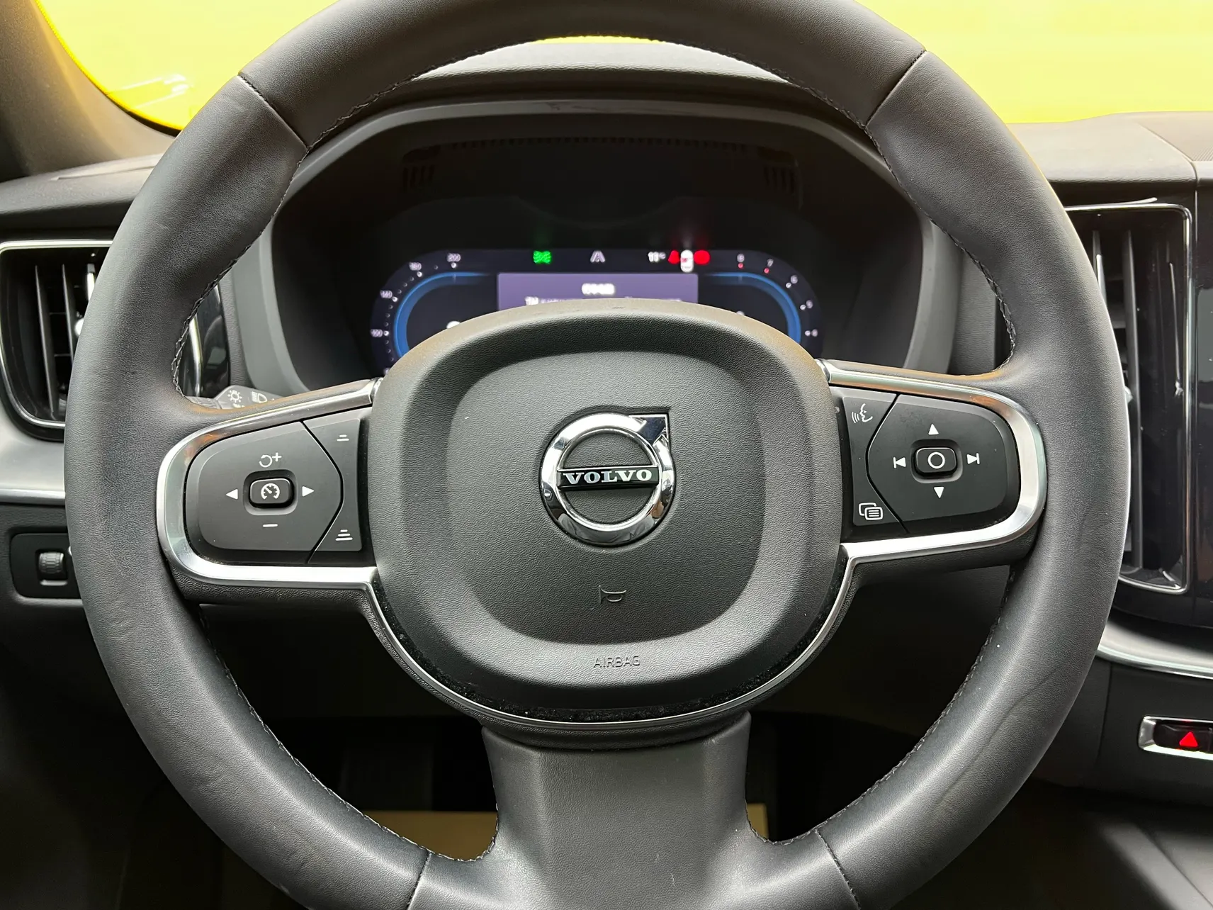 Volvo XC60, 2022 15