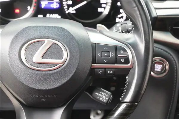 Lexus LX 570, 2020 14