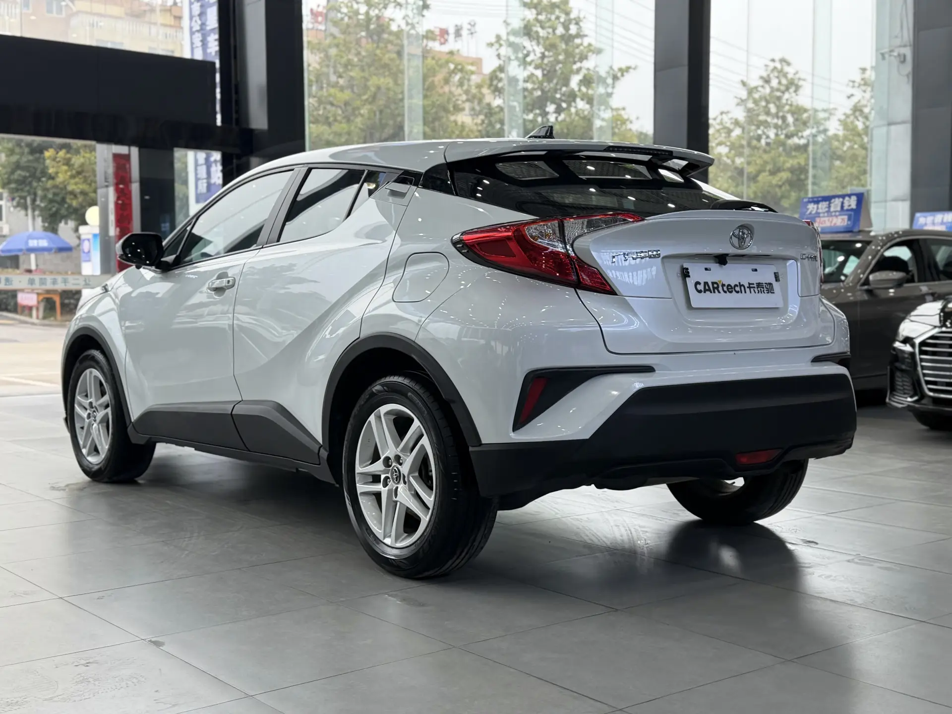 Toyota C-HR, 2021 8
