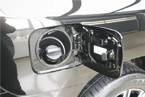 Lexus LX 570, 2020 23