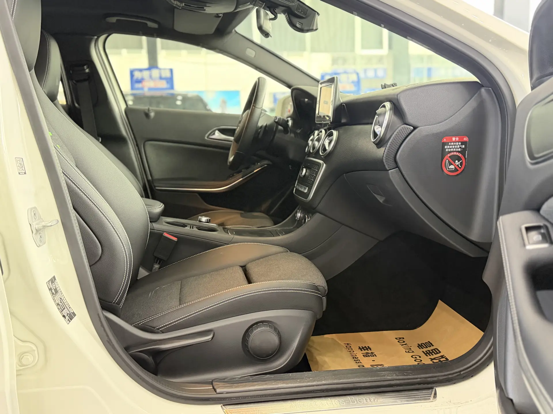 Mercedes-Benz A 200, 2018 15