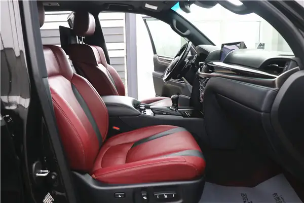 Lexus LX 570, 2020 17