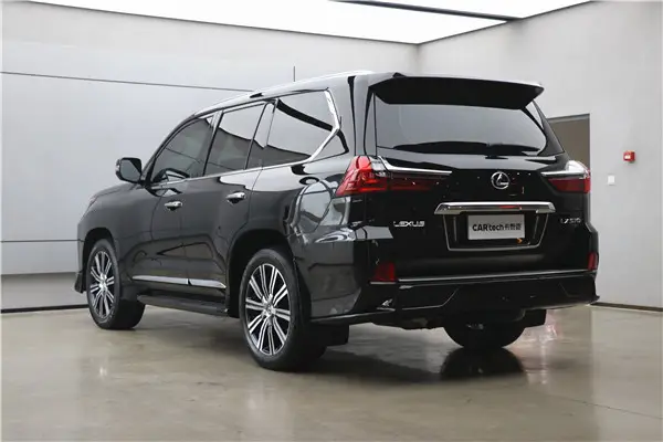Lexus LX 570, 2020 19
