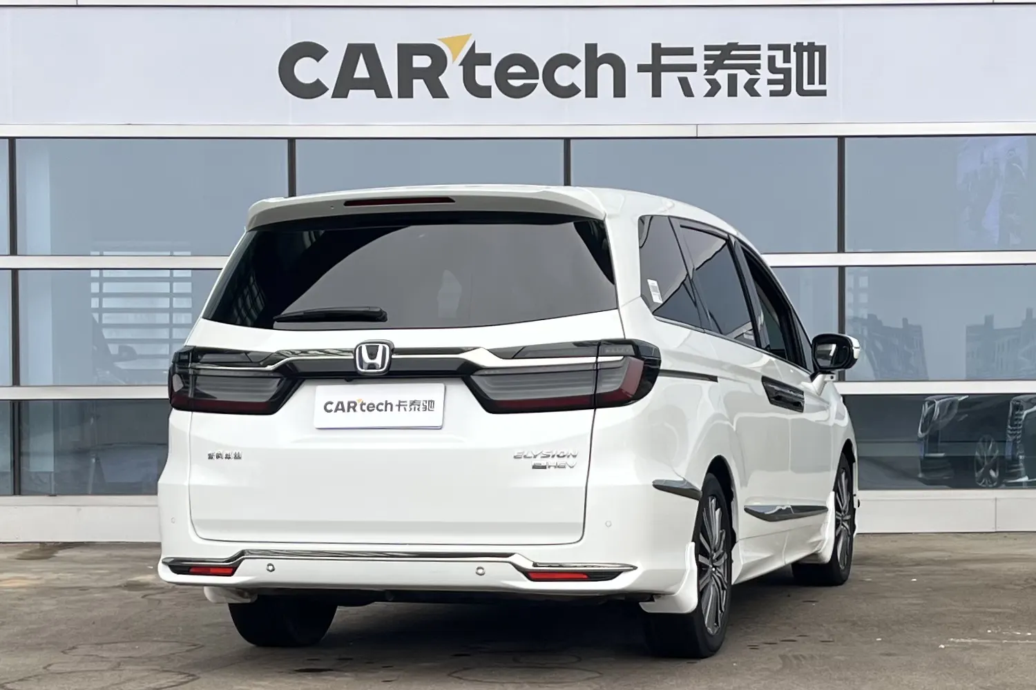 Honda Elysion, 2022 8