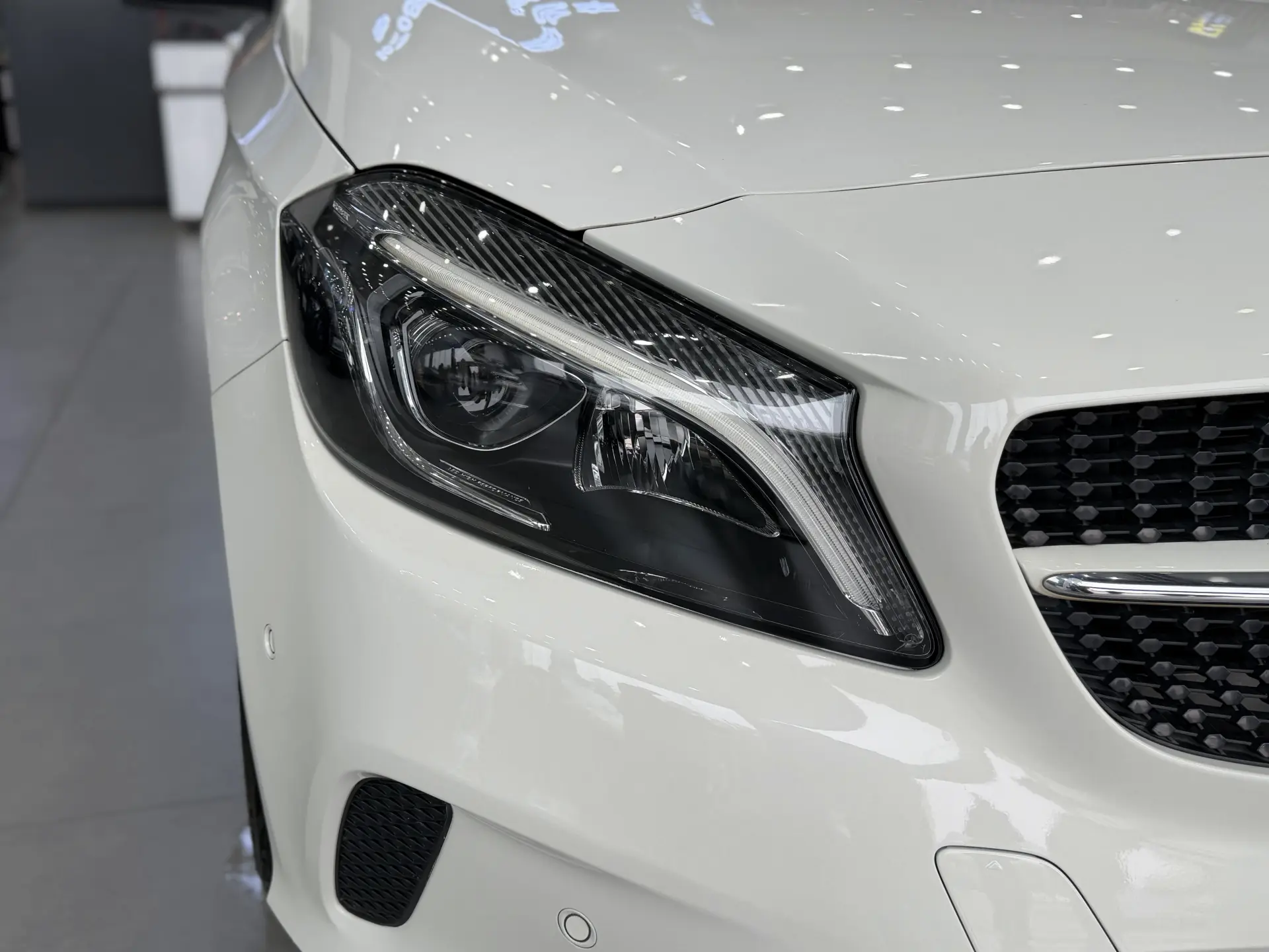 Mercedes-Benz A 200, 2018 9
