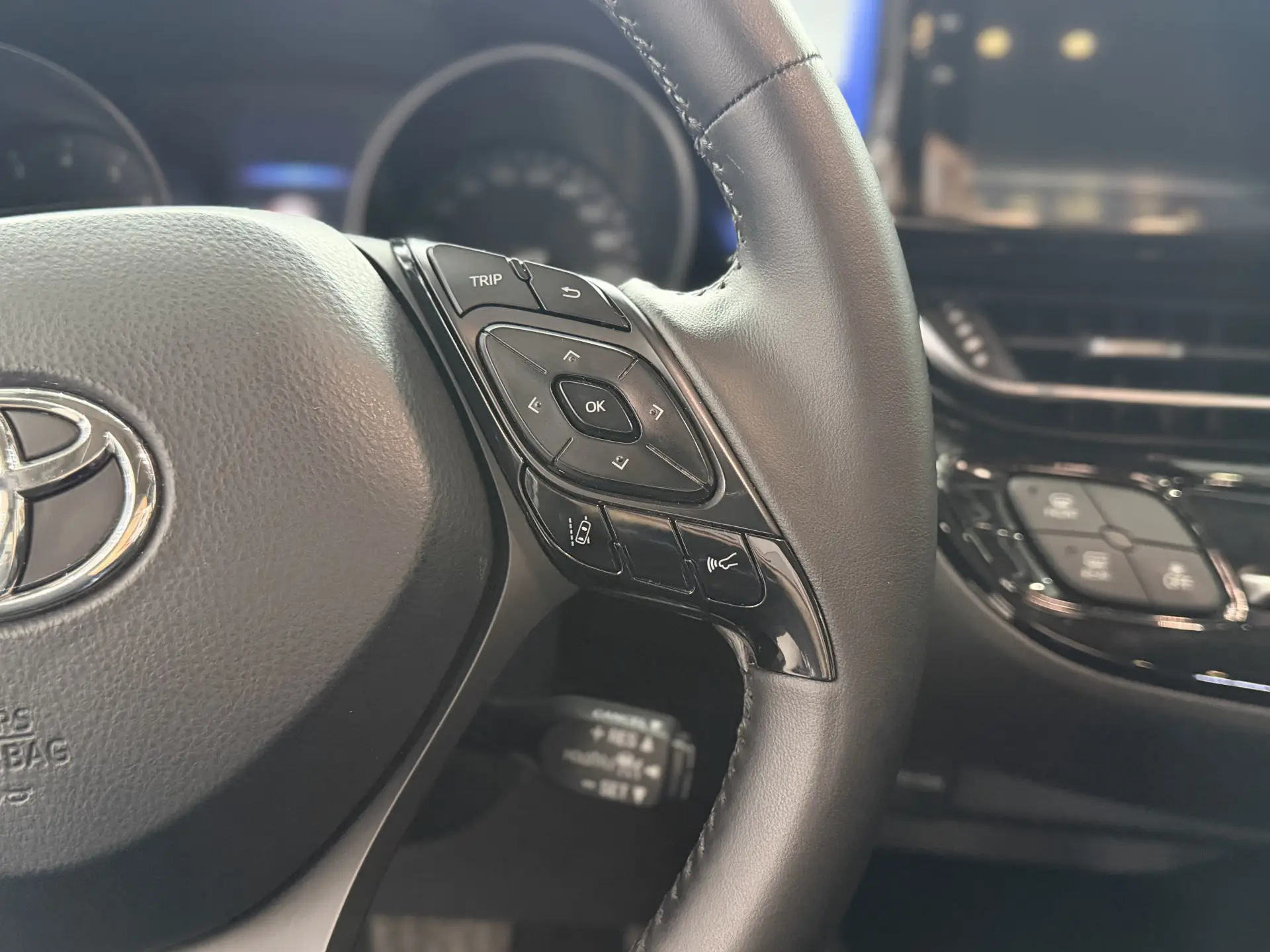Toyota C-HR, 2021 21