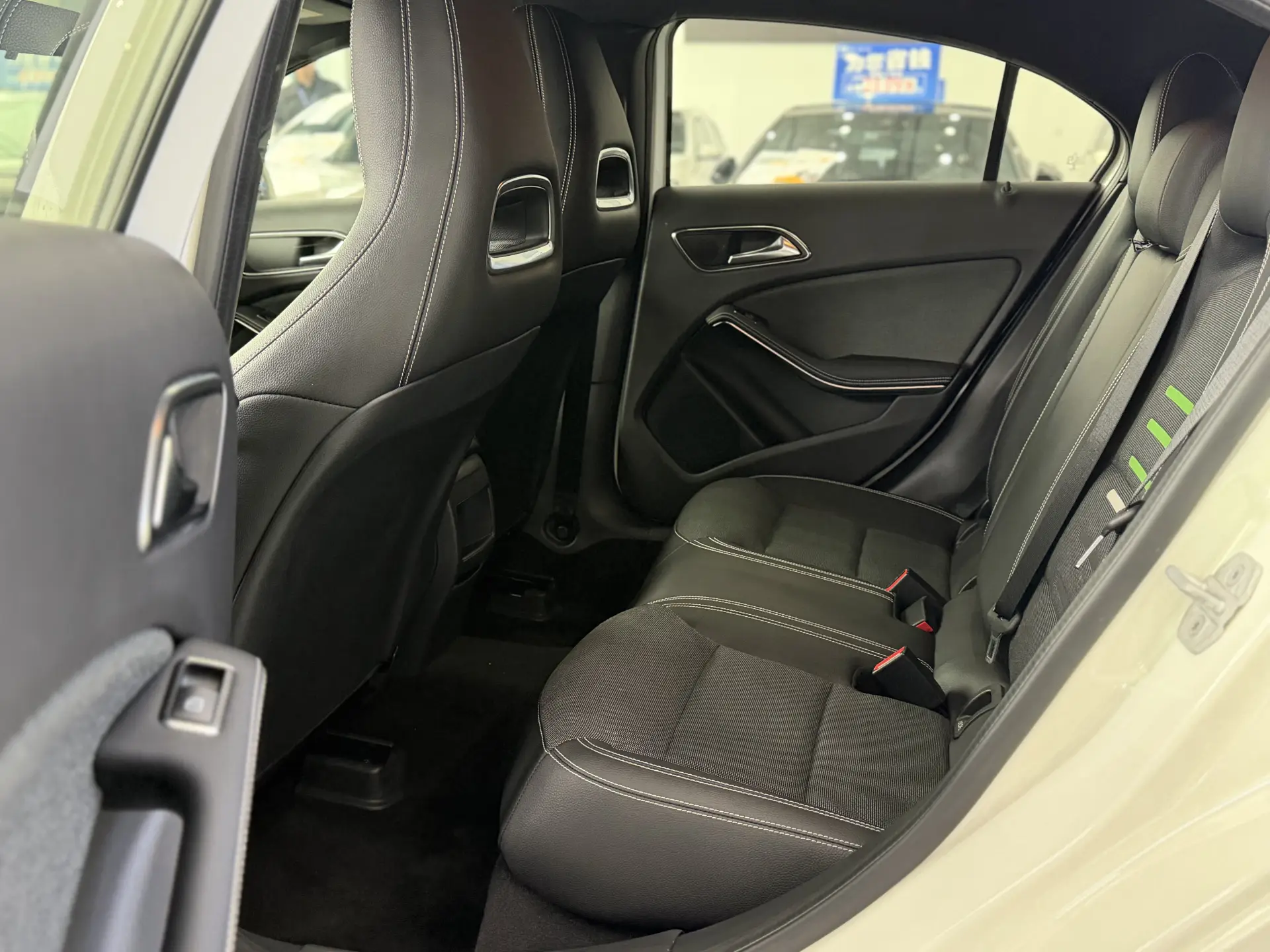 Mercedes-Benz A 200, 2018 17