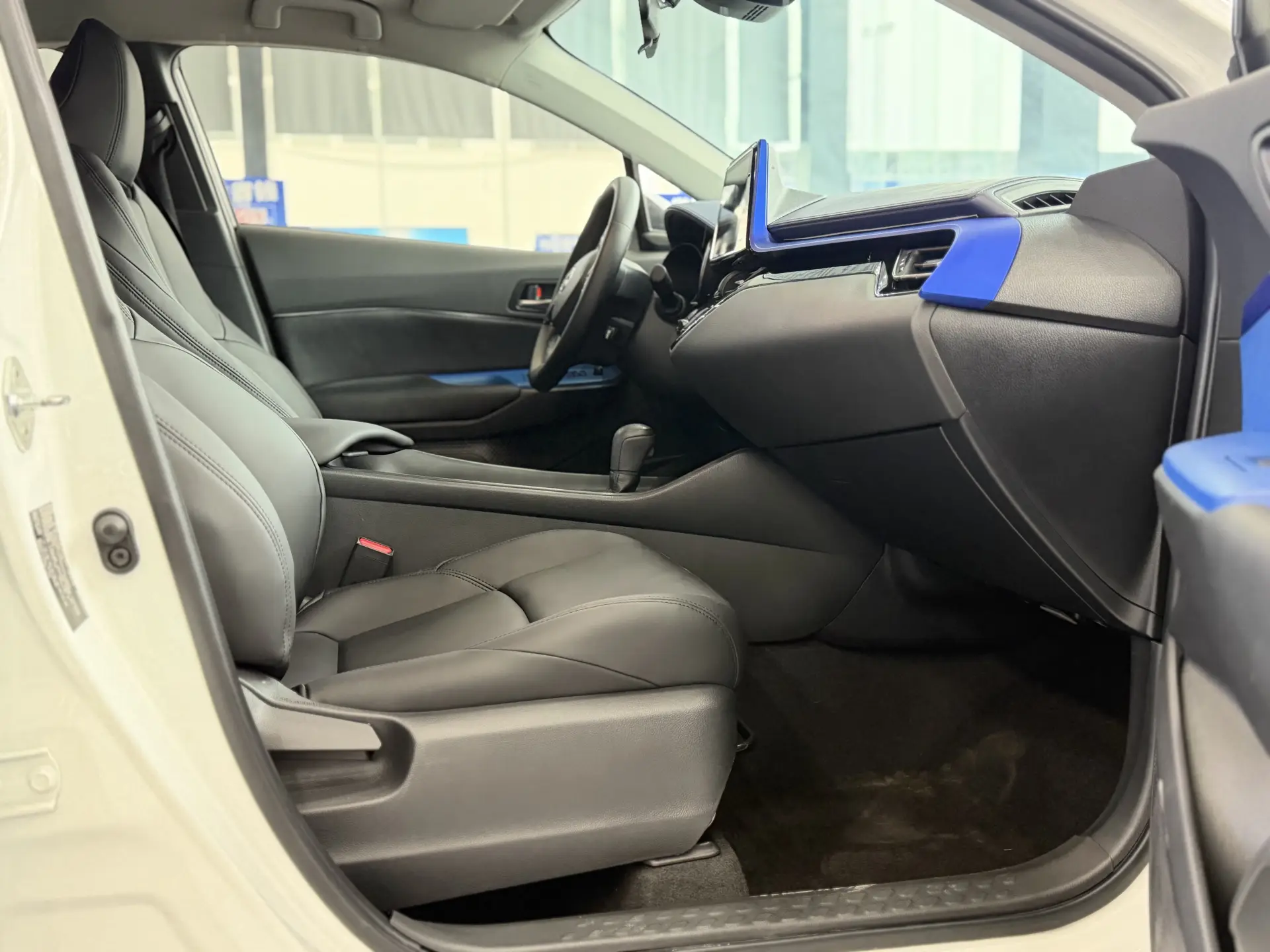 Toyota C-HR, 2021 15