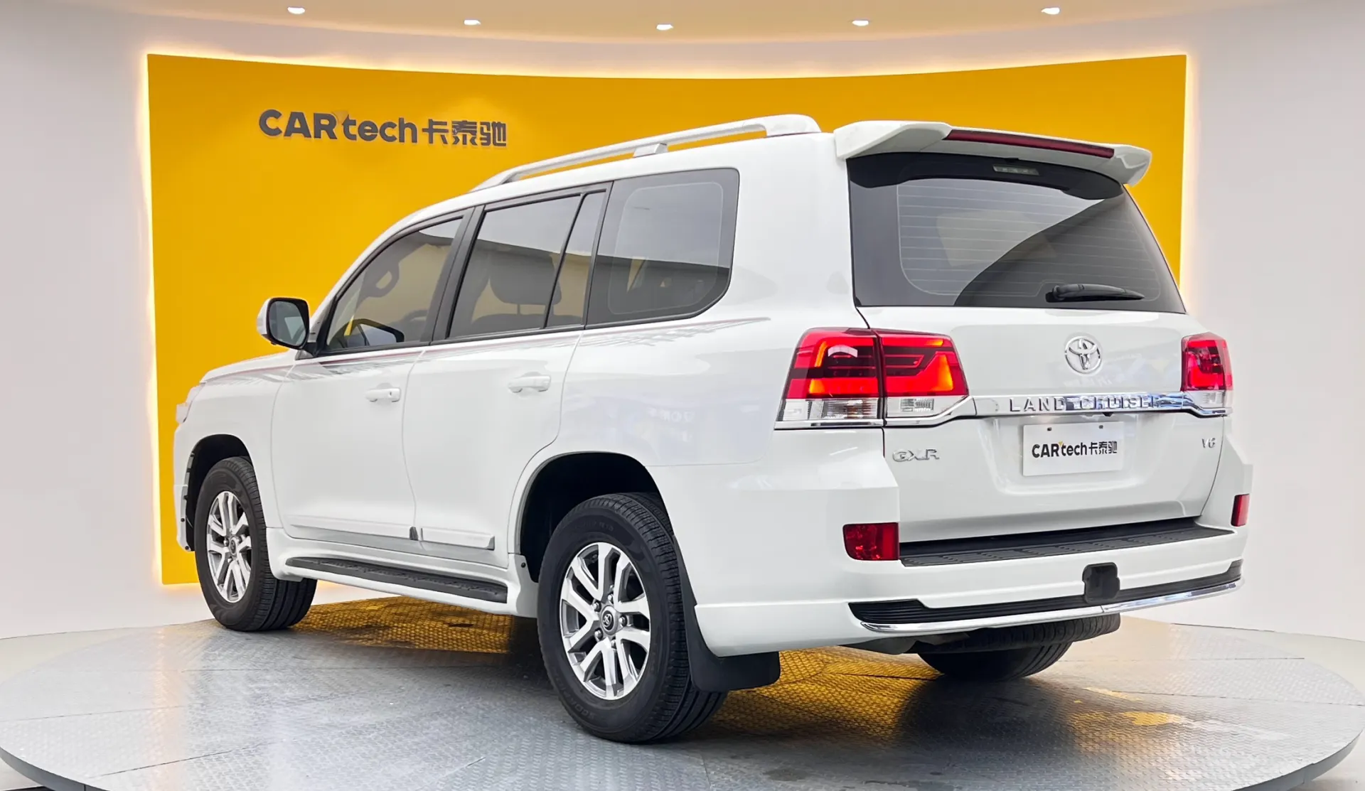 Toyota Land Cruiser, 2019 7