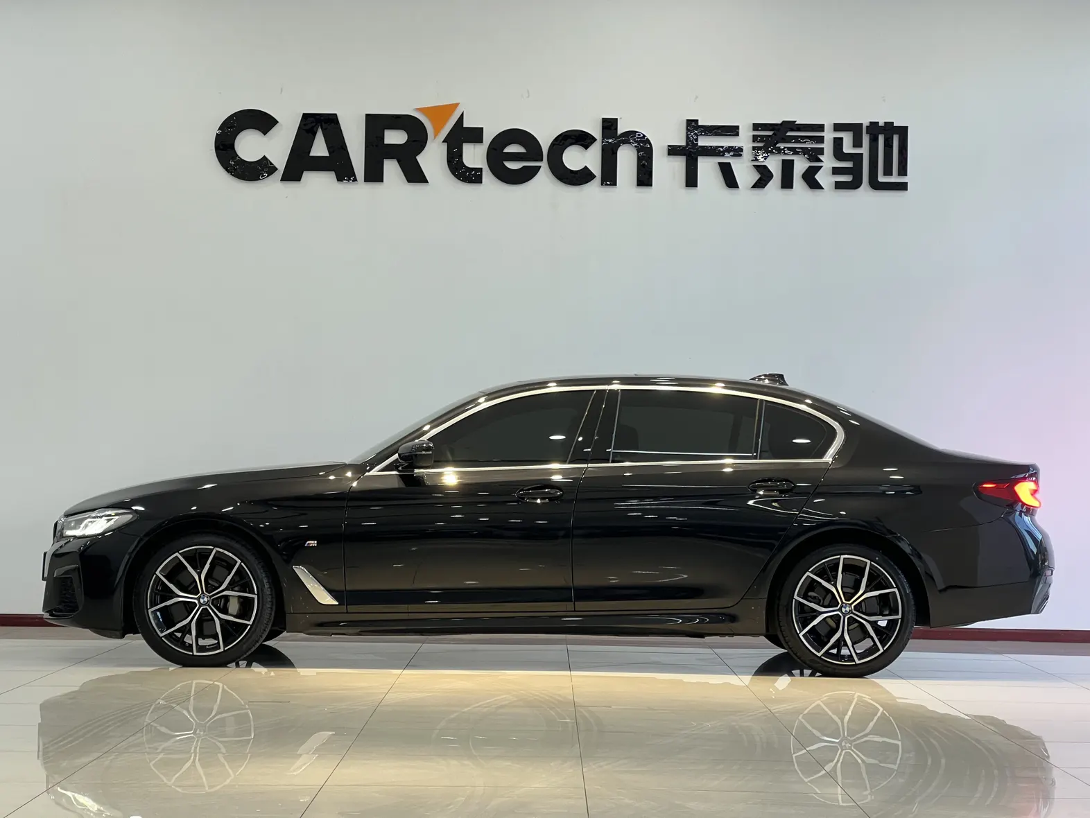 BMW 530Li, 2023 8