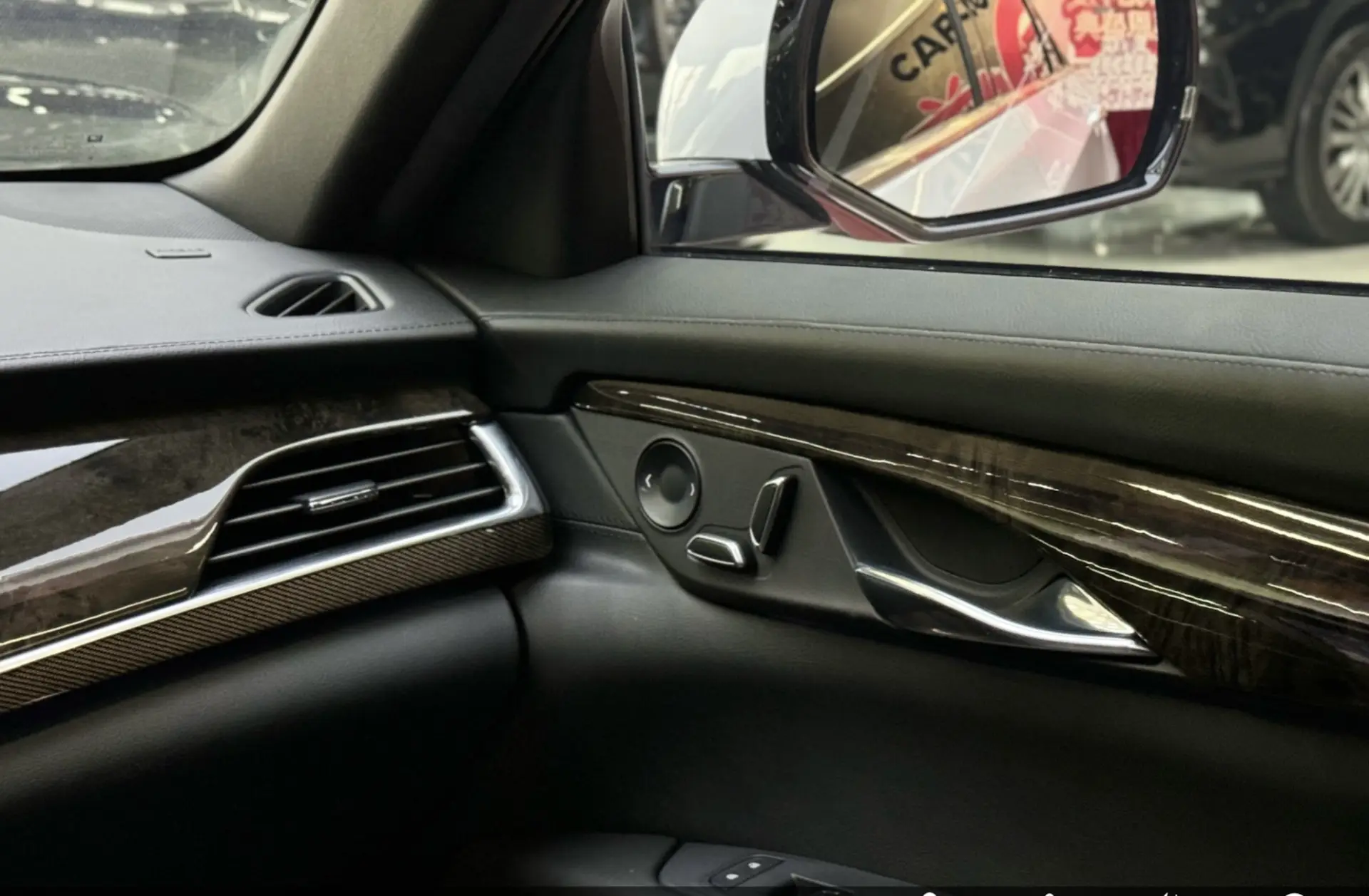 Cadillac CT6, 2023 27