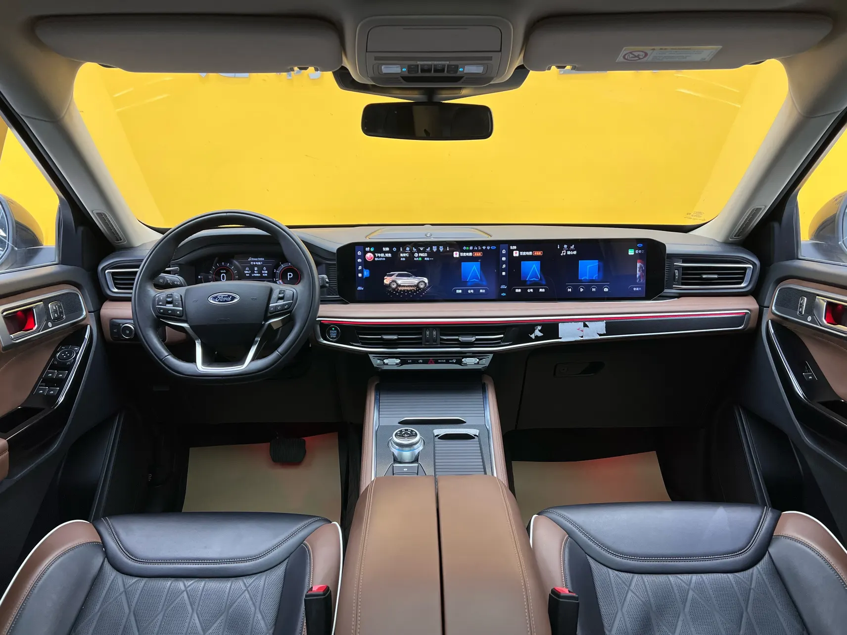 Ford Explorer, 2024 14