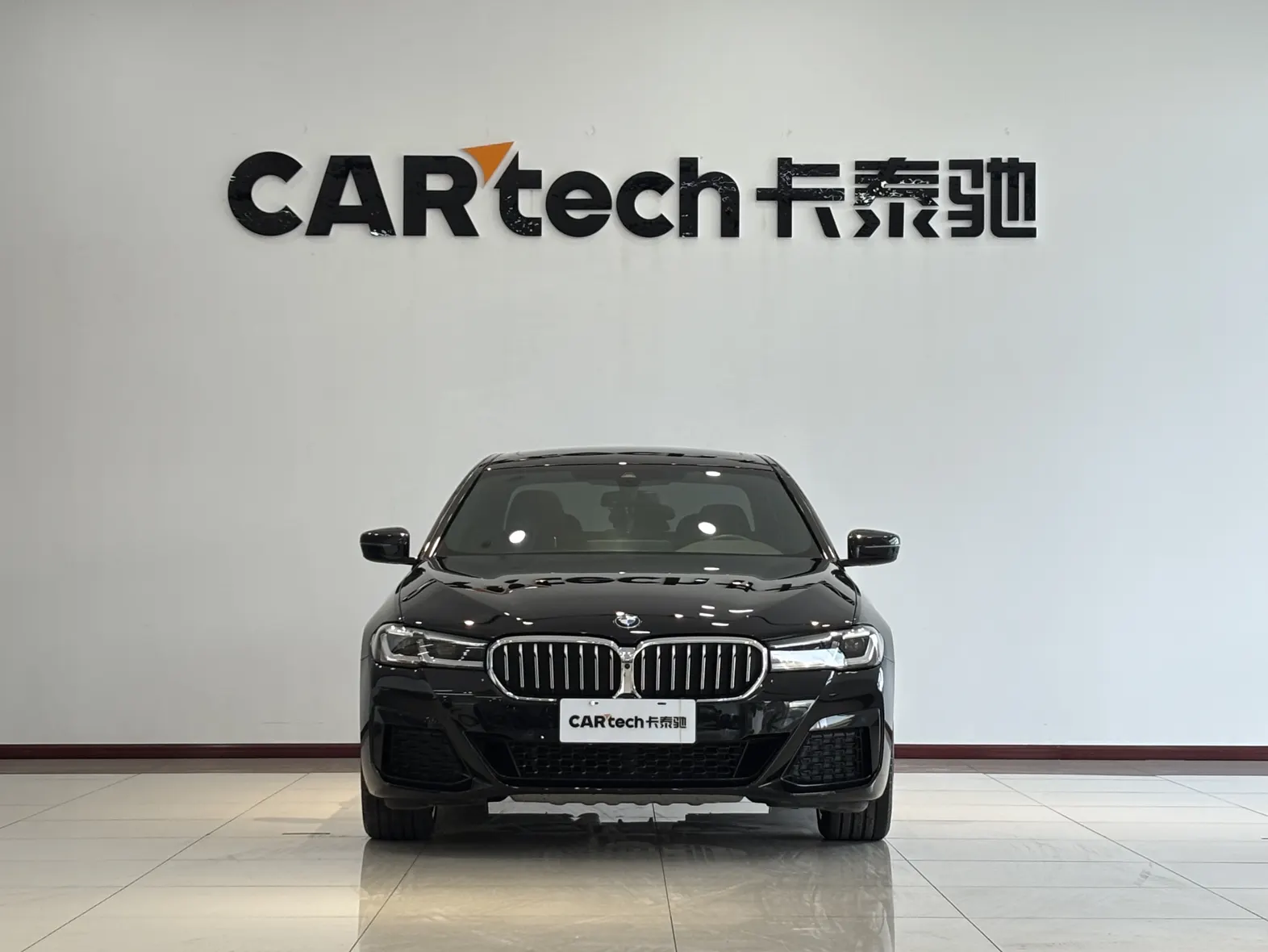 BMW 530Li, 2023 3
