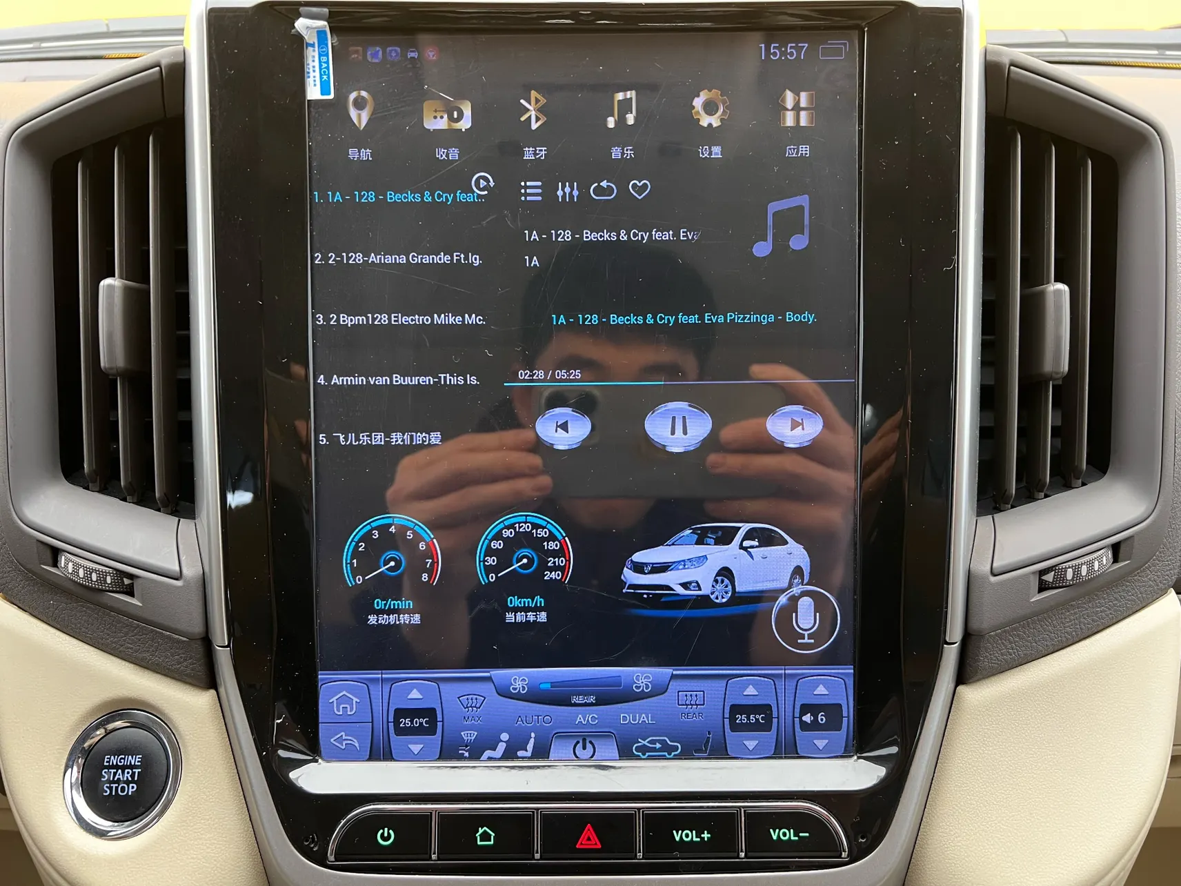 Toyota Land Cruiser, 2019 26