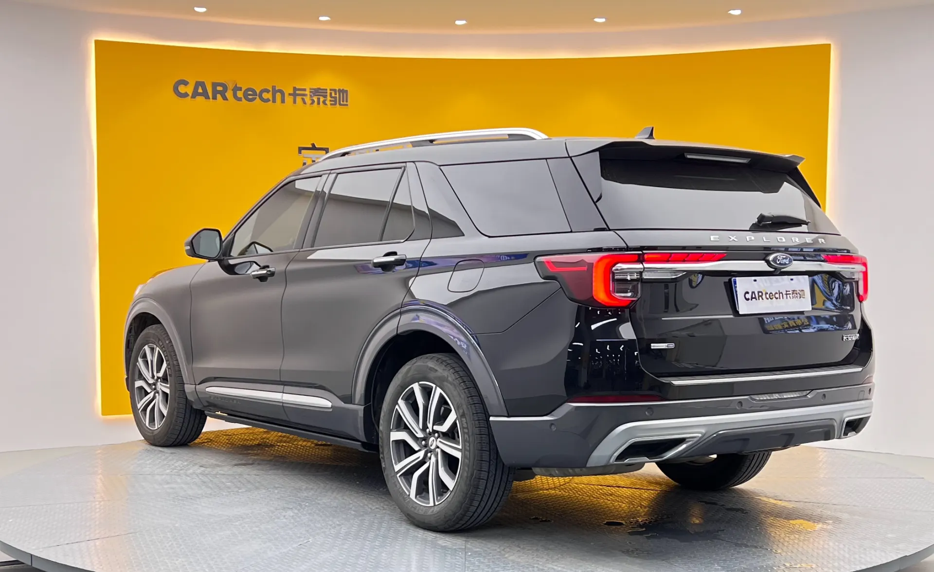 Ford Explorer, 2024 6