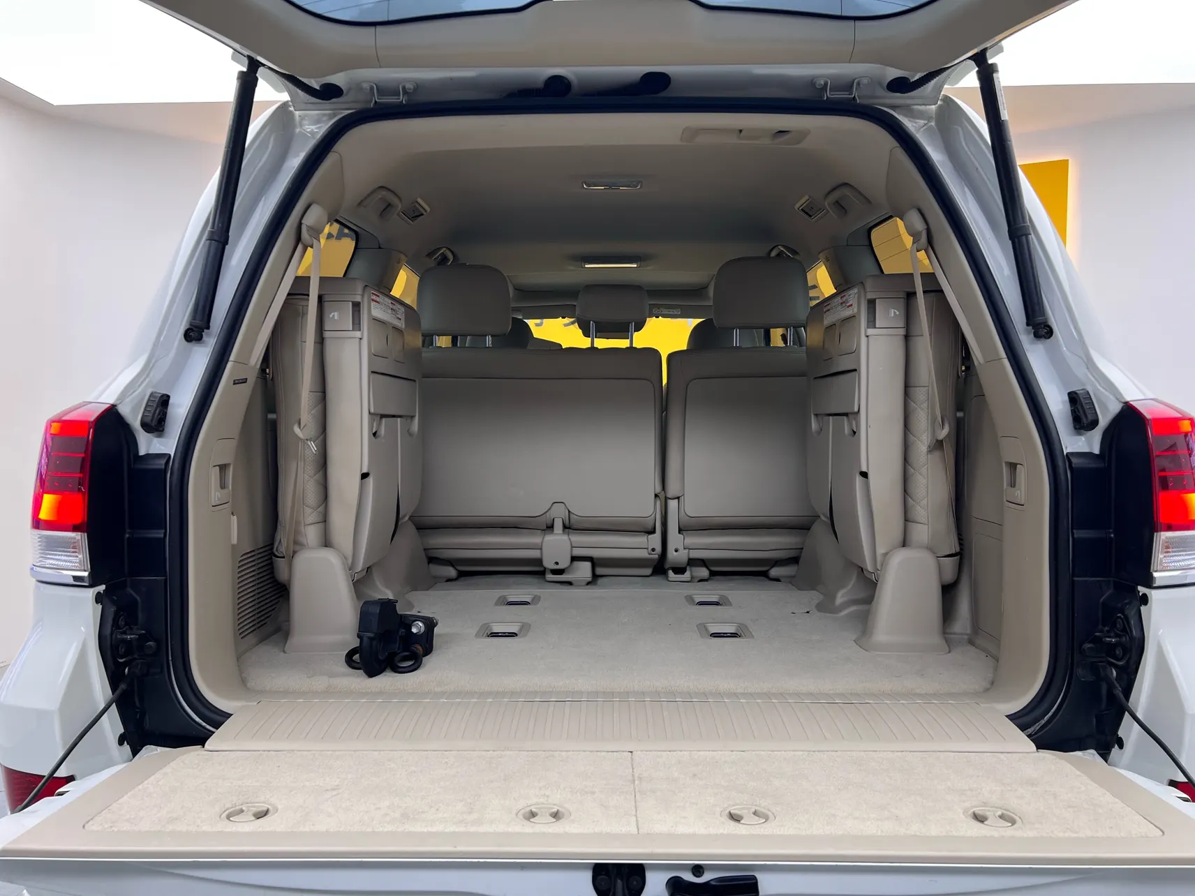 Toyota Land Cruiser, 2019 4