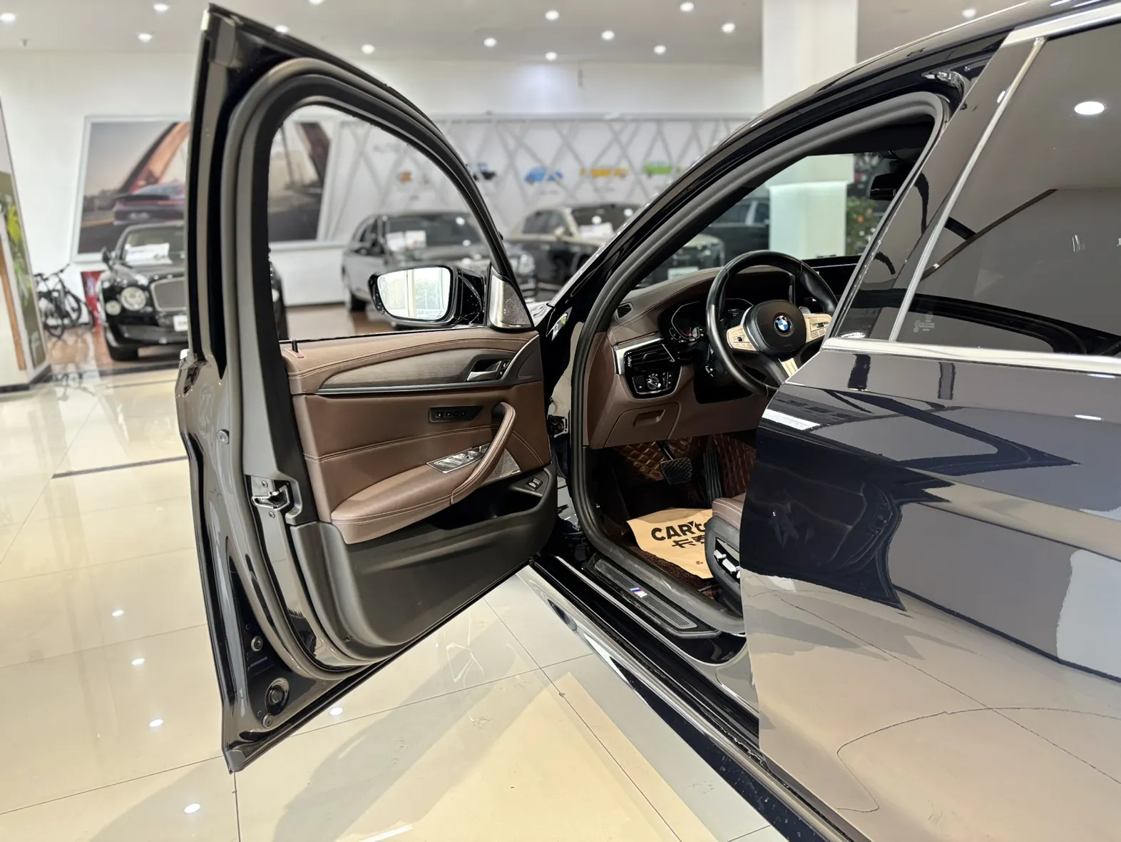 BMW 530Li, 2023 24