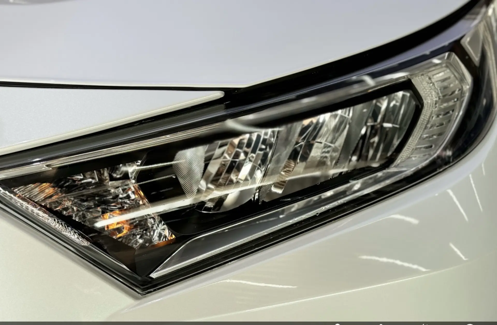 Toyota RAV4, 2023 9
