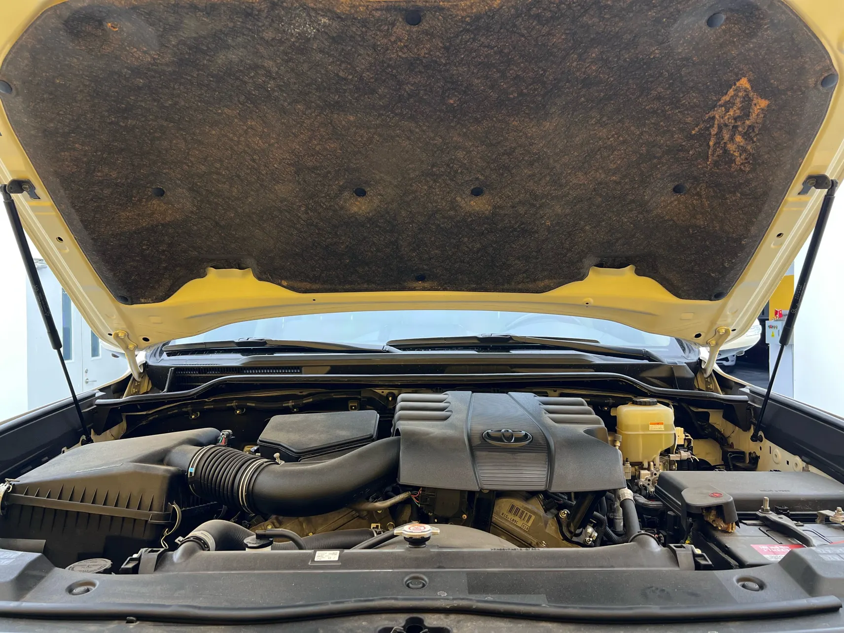 Toyota Land Cruiser, 2019 11