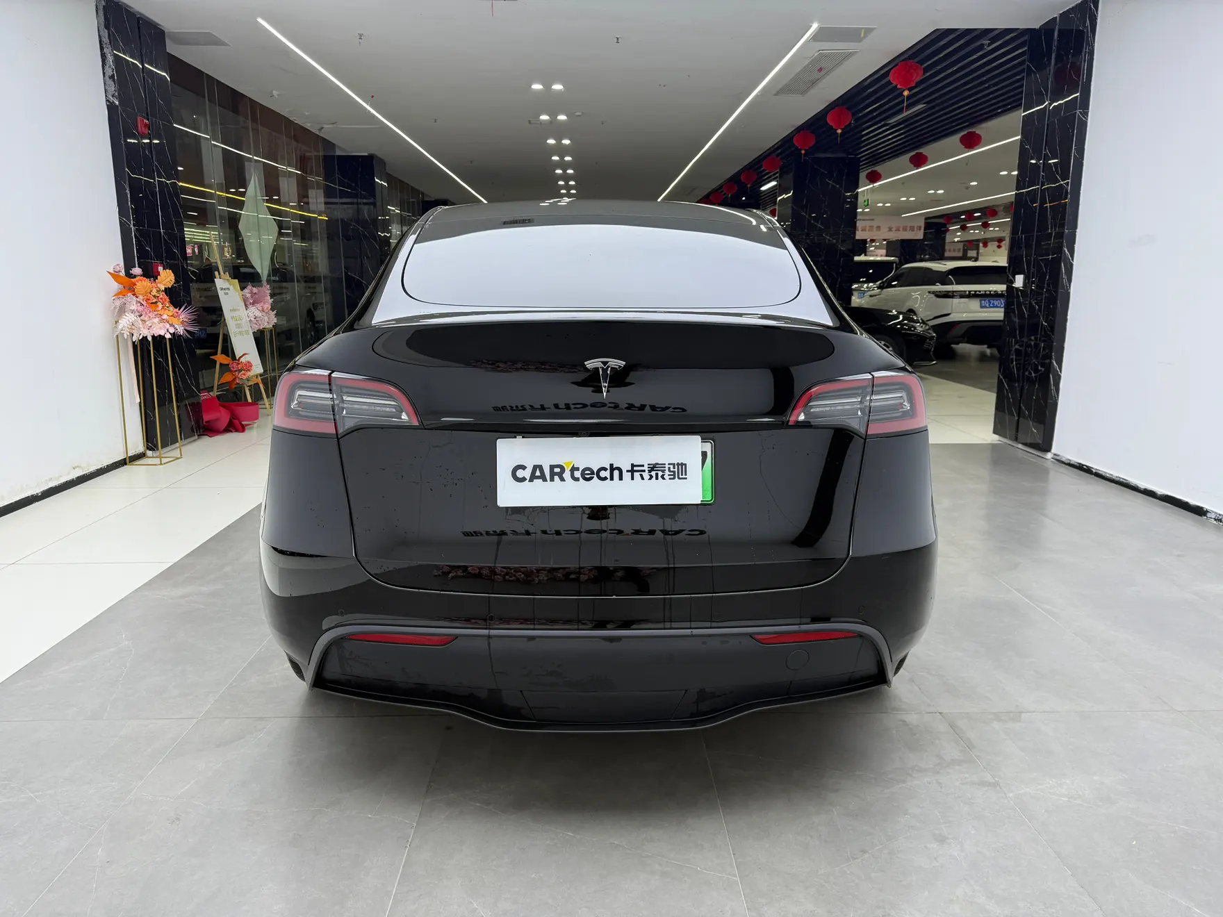 Tesla Model Y, 2024 6
