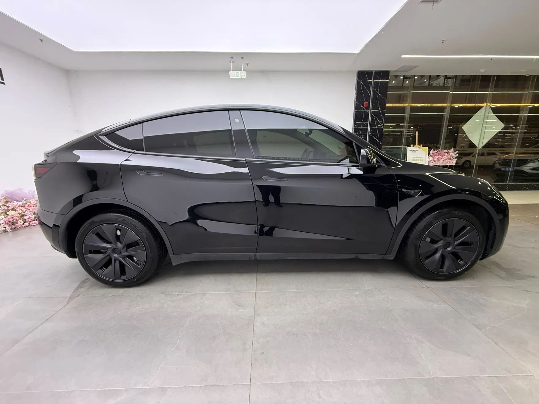 Tesla Model Y, 2024 4
