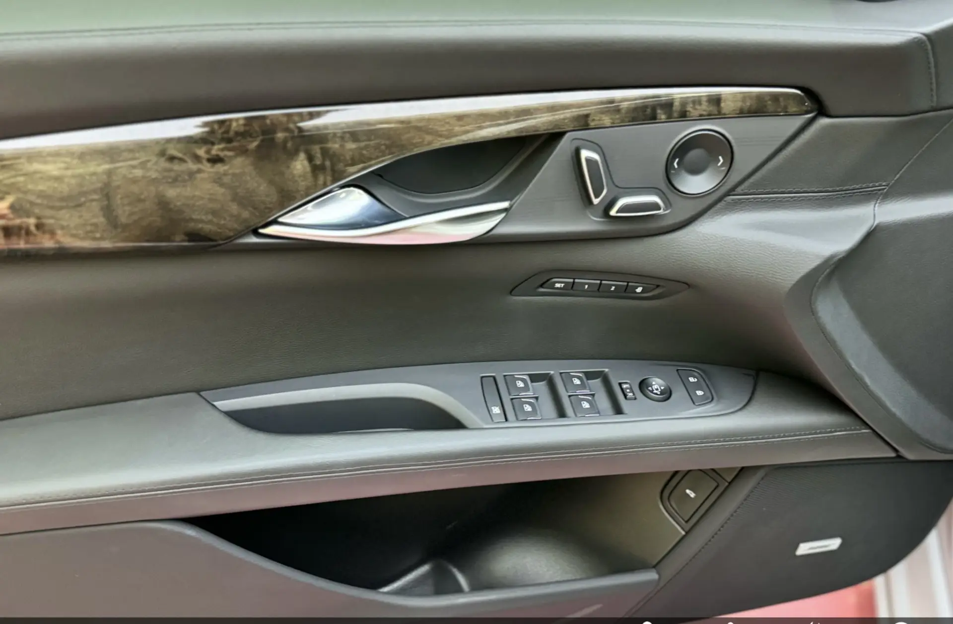 Cadillac CT6, 2023 17