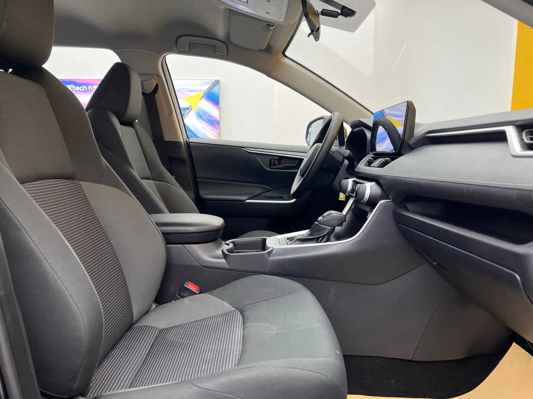 Toyota Wildlander, 2024 19