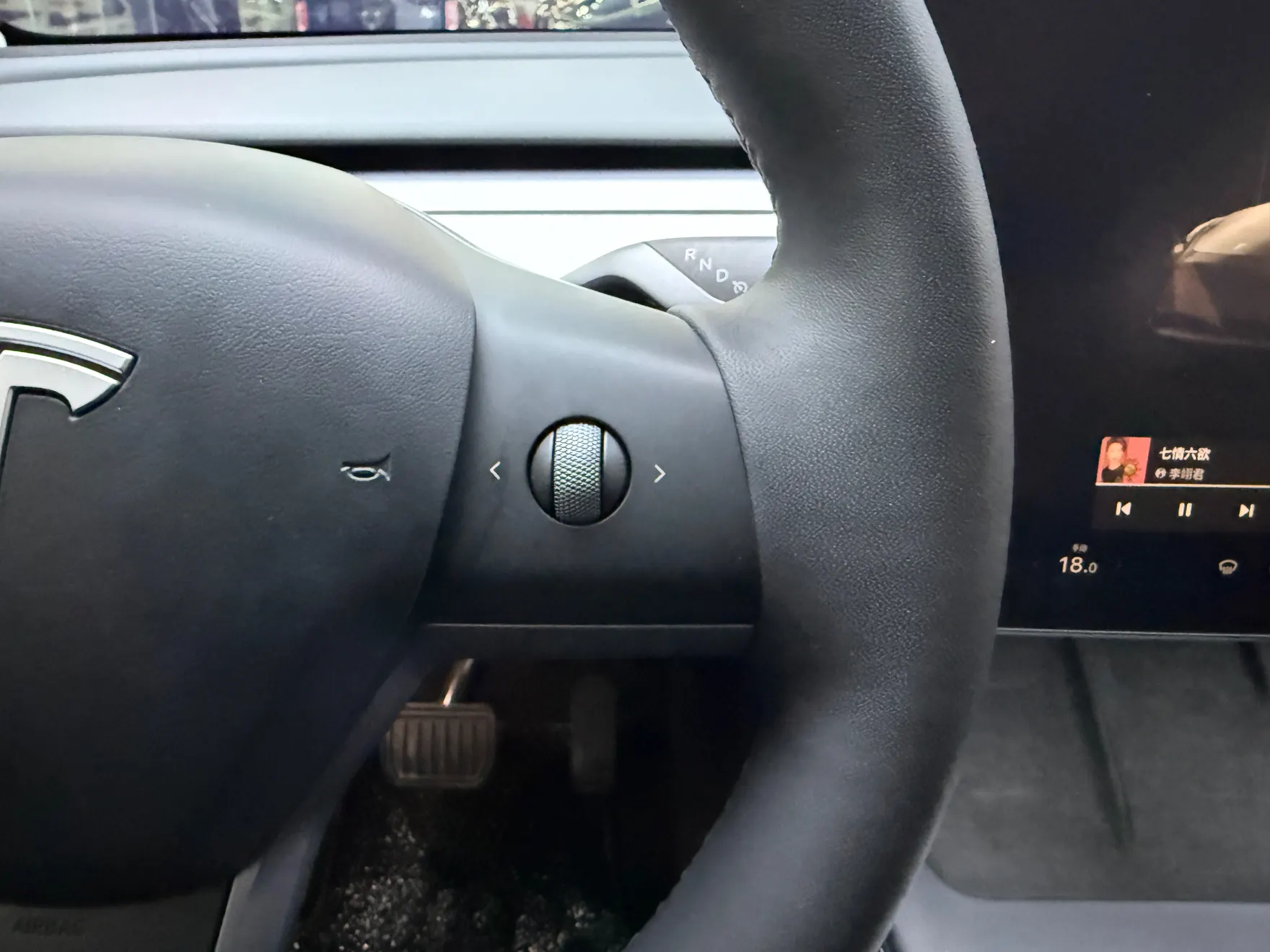 Tesla Model Y, 2024 25