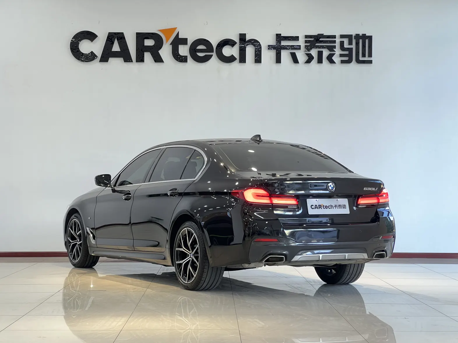 BMW 530Li, 2023 7