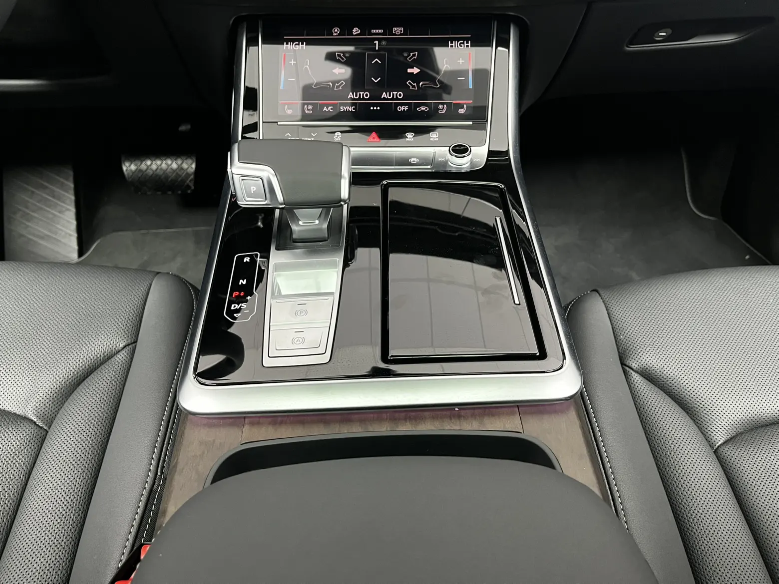 Audi Q7 45 TFSI, 2026 14