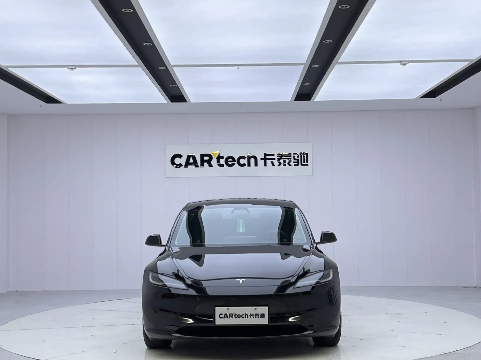 Tesla Model 3, 2024 3