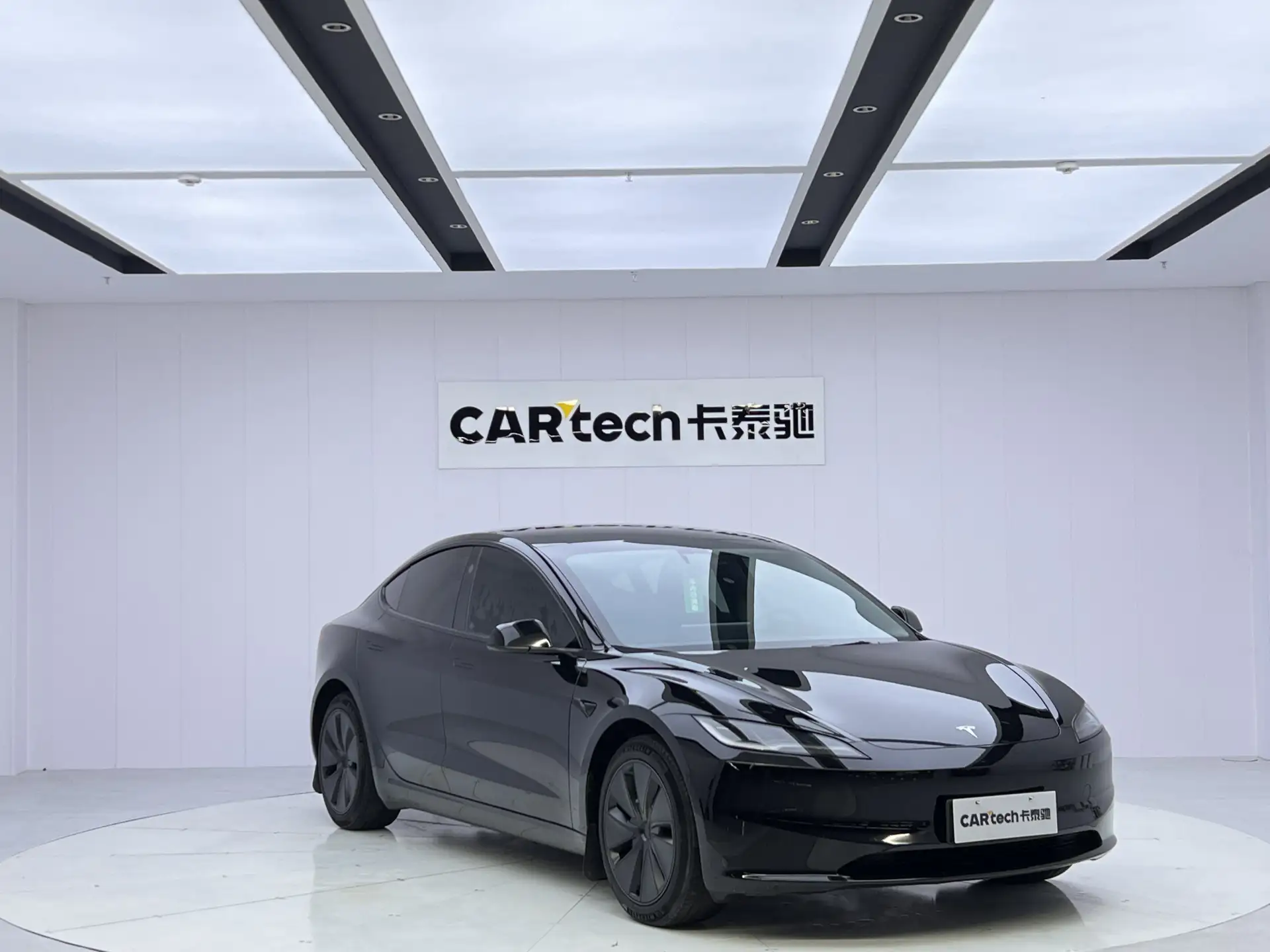 Tesla Model 3, 2024 2