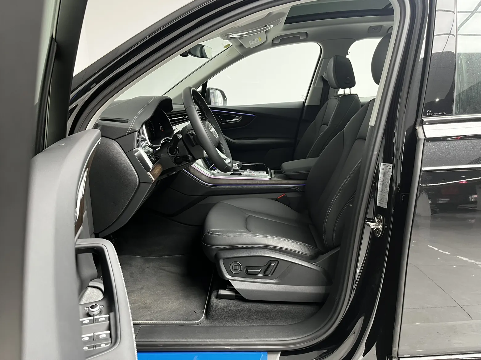 Audi Q7 45 TFSI, 2026 12