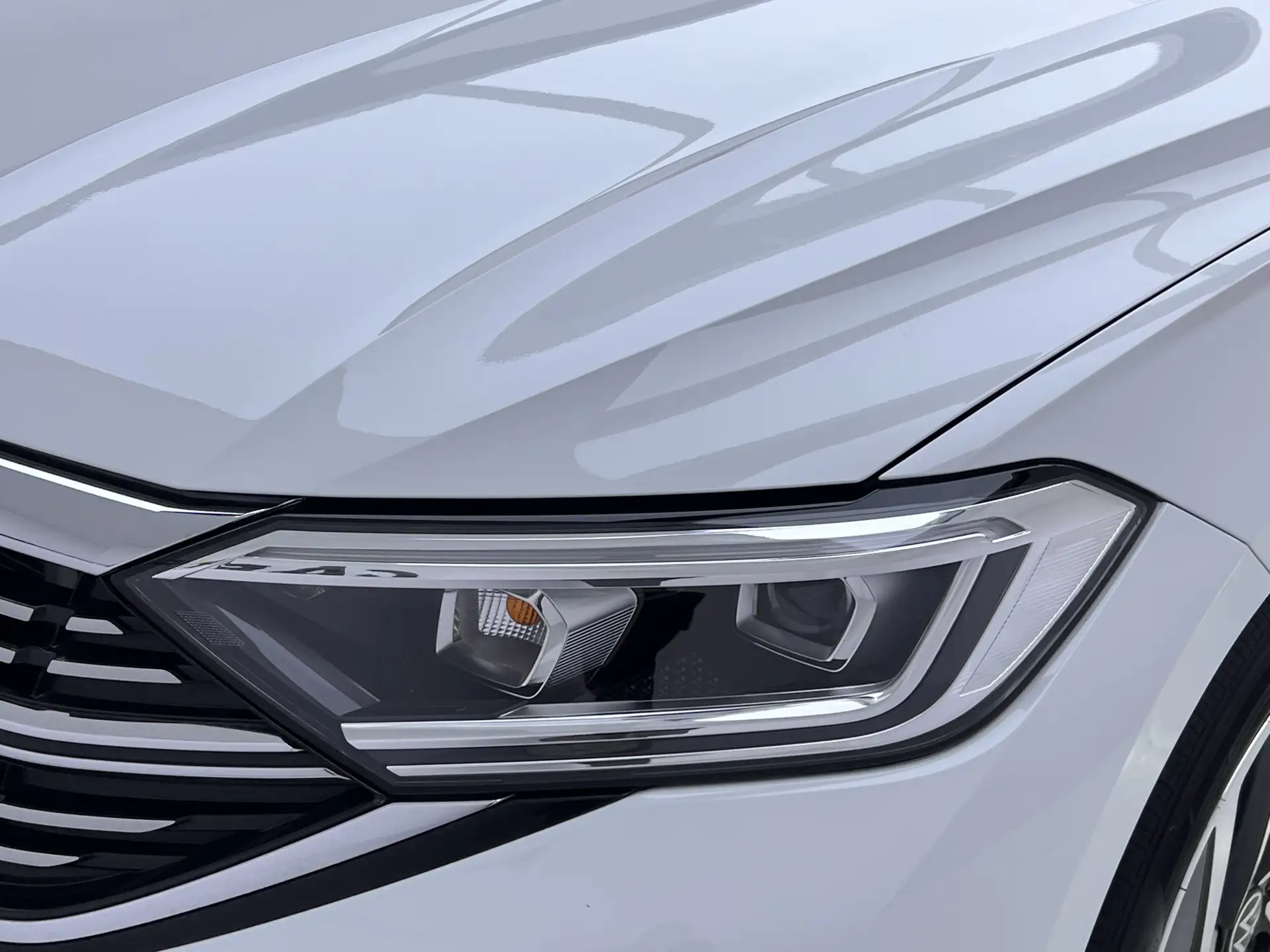 Volkswagen Sagitar, 2023 9