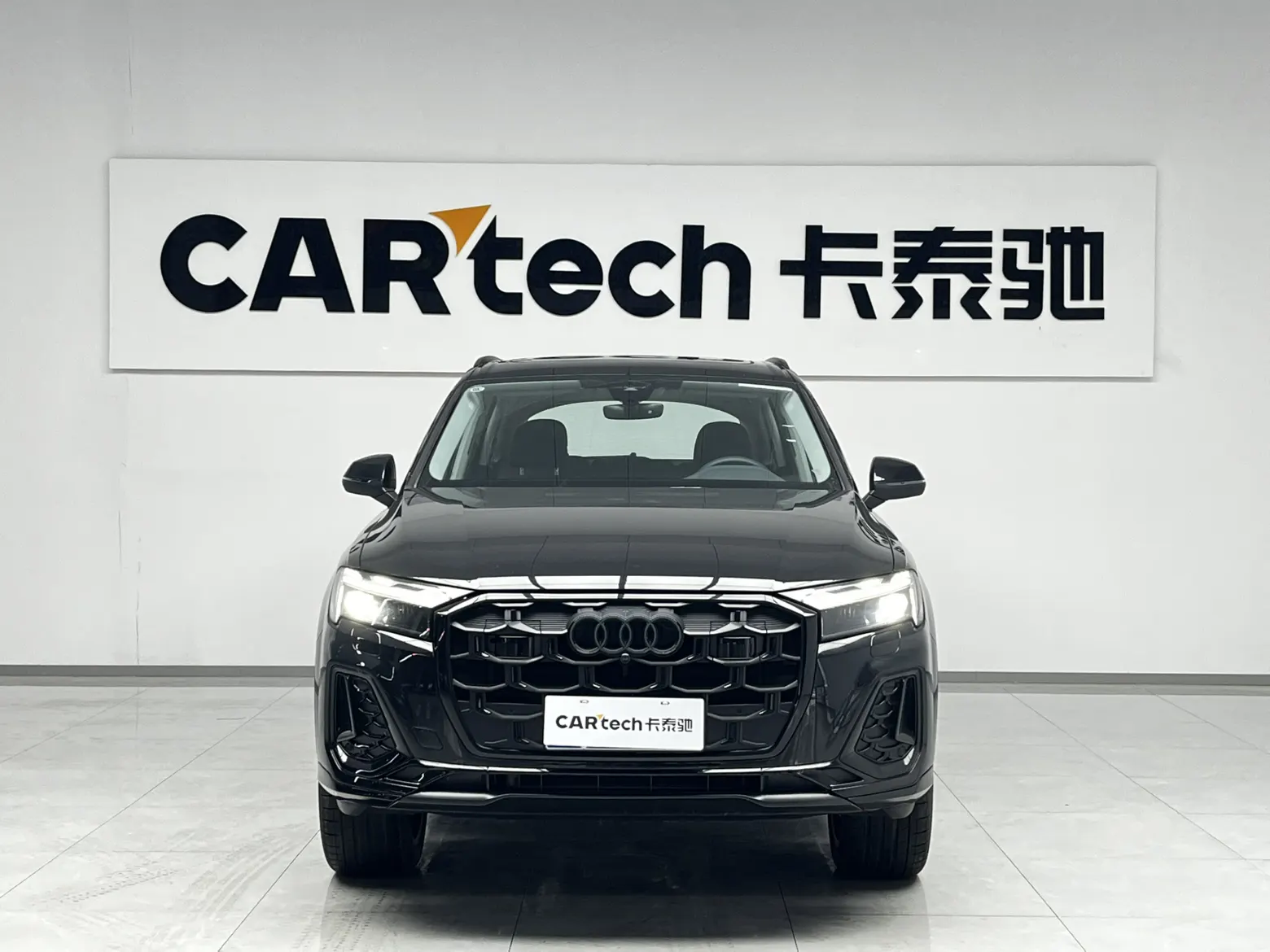 Audi Q7 45 TFSI, 2026 2