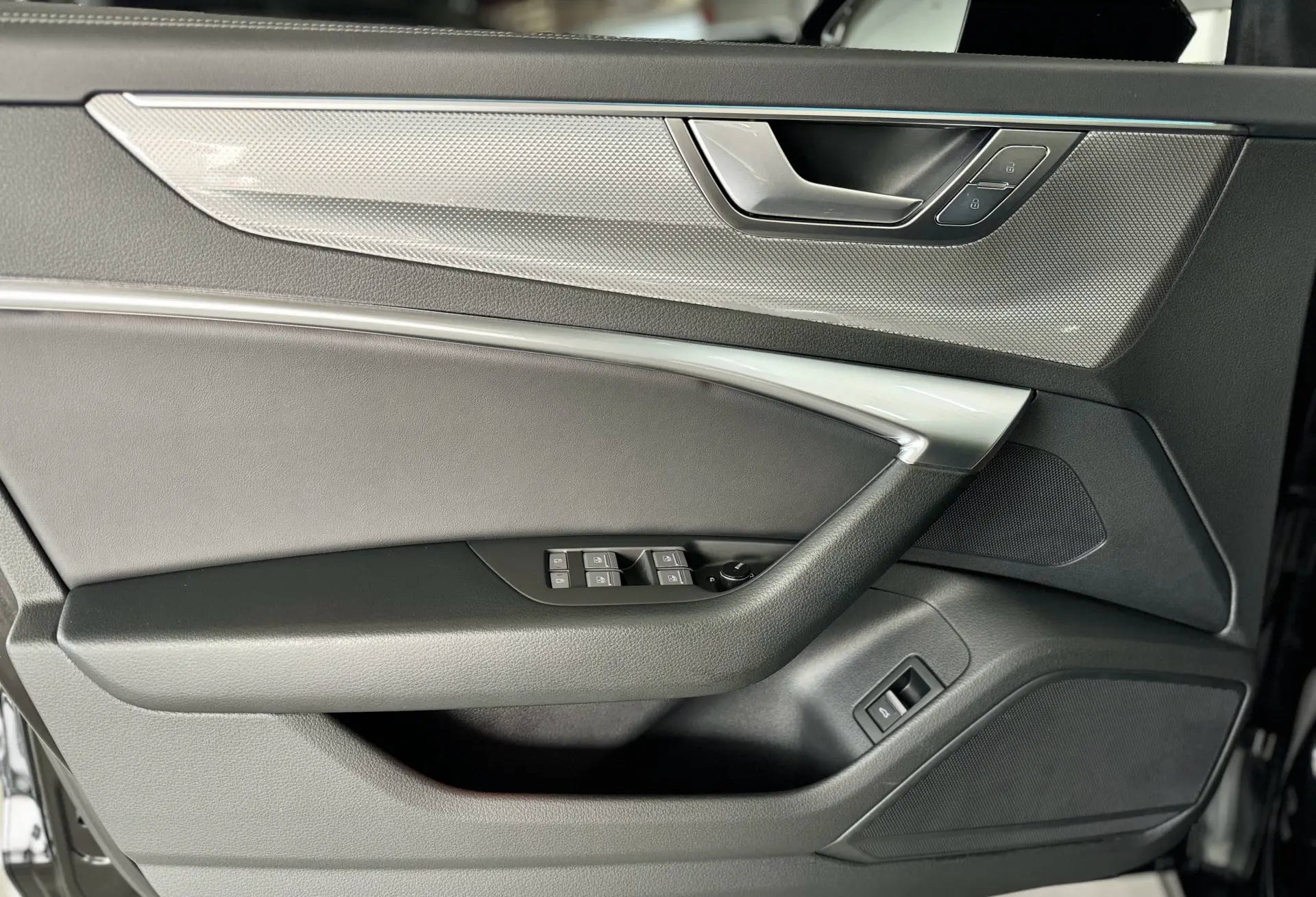Audi A6L 45 TFSI, 2023 16
