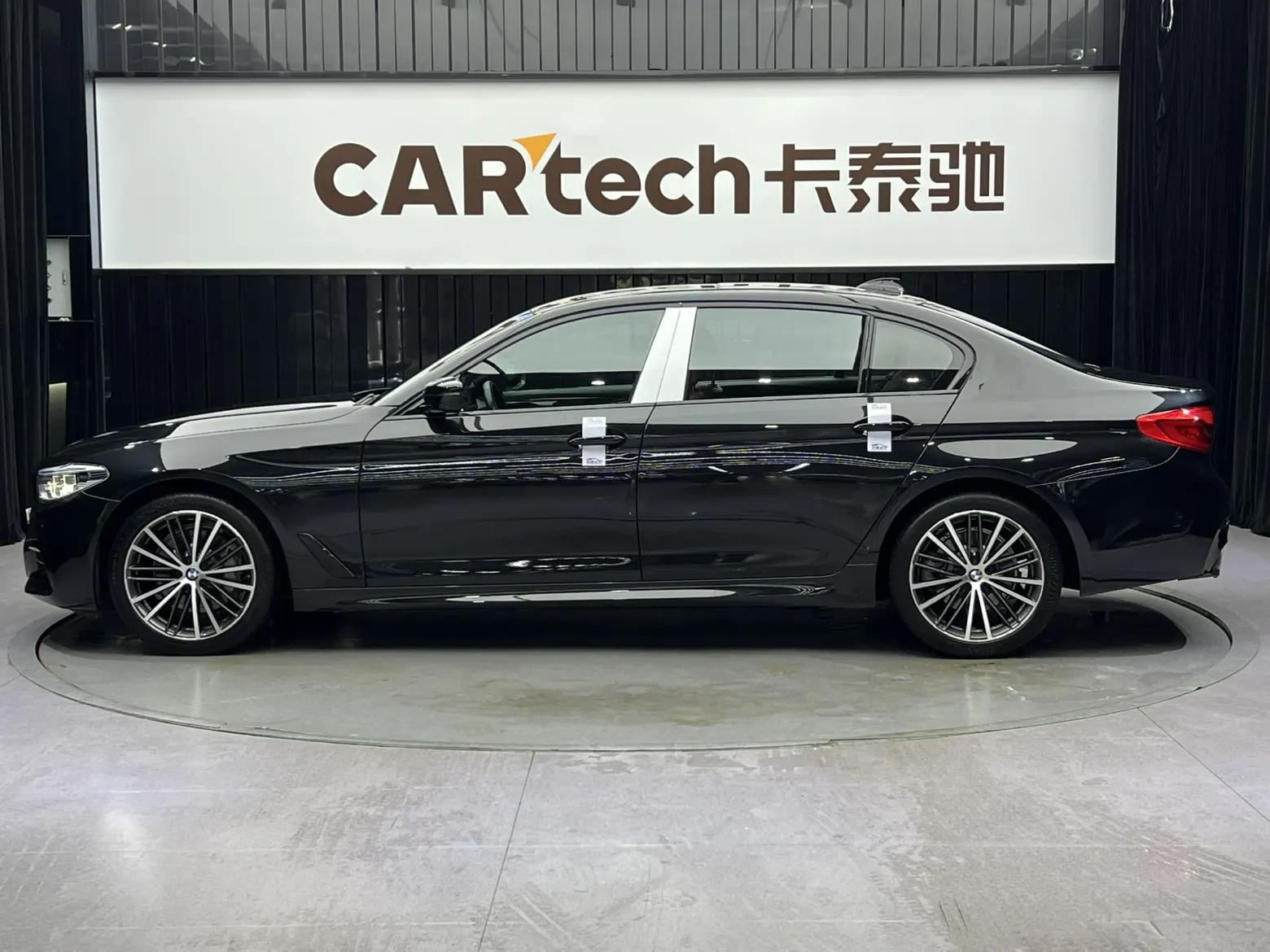 BMW 530Li, 2020 8