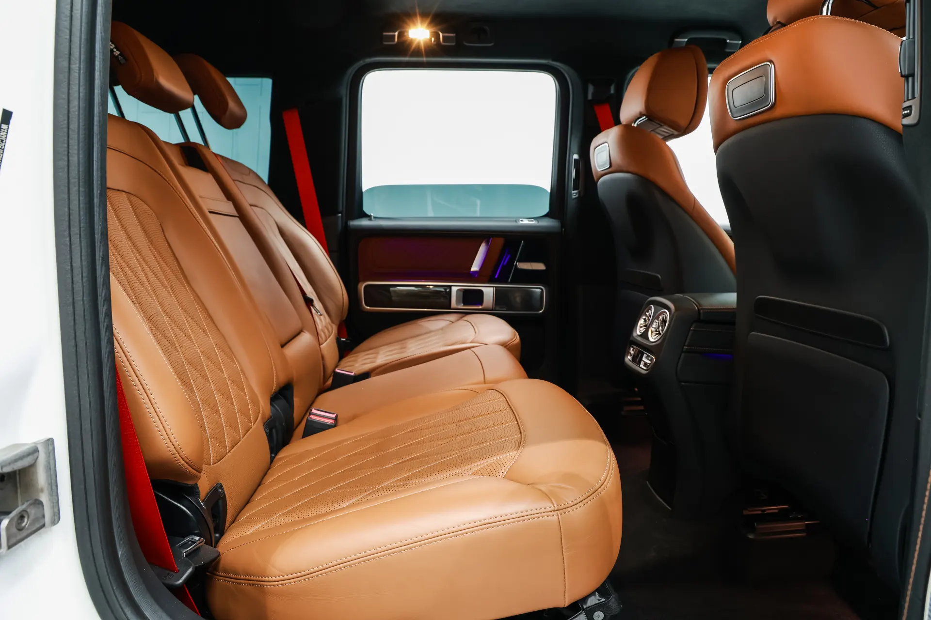Mercedes-Benz G 63, 2023 20